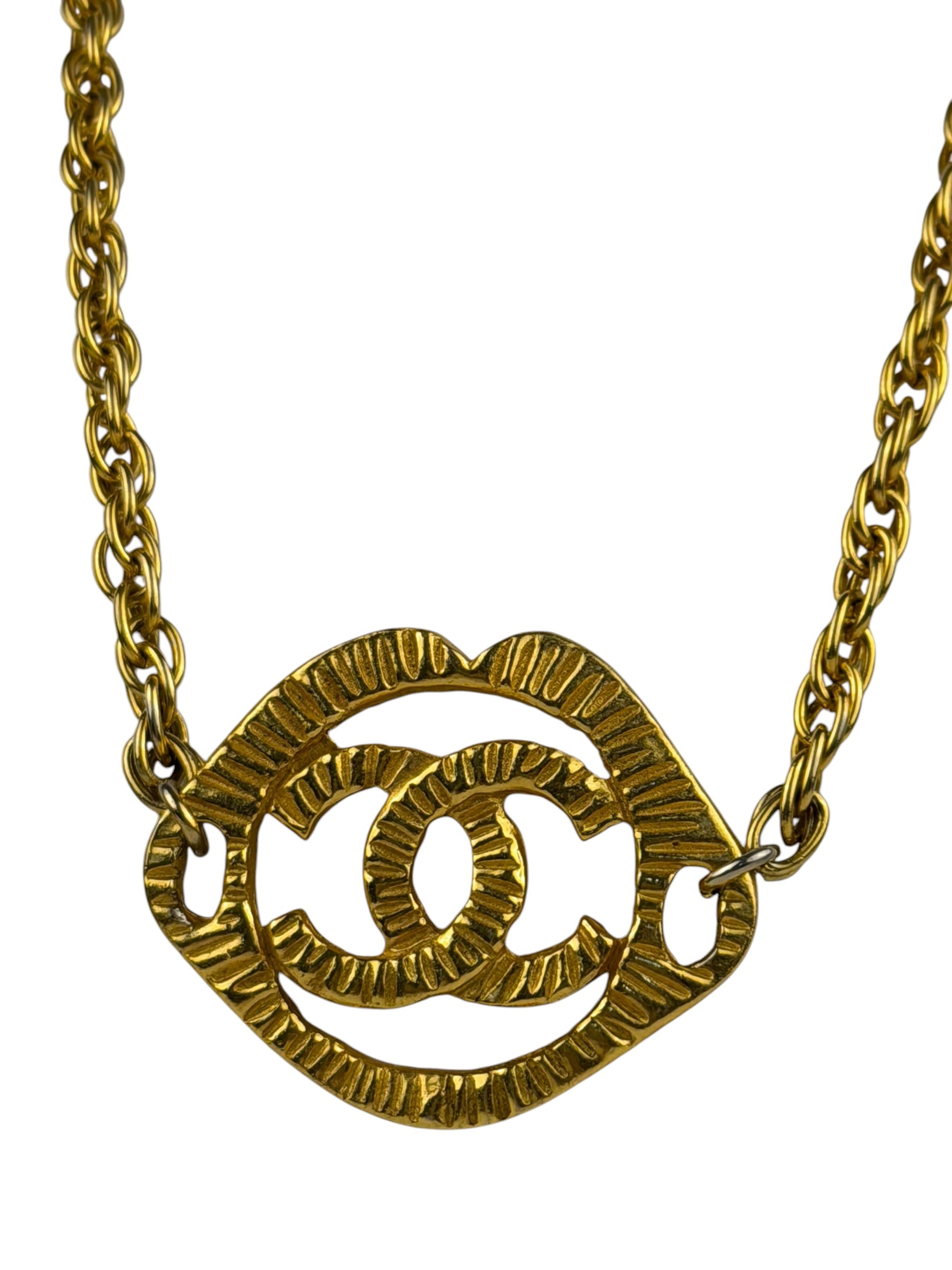 Chanel Vintage CC Gold-Plated Pendant Costume Necklace