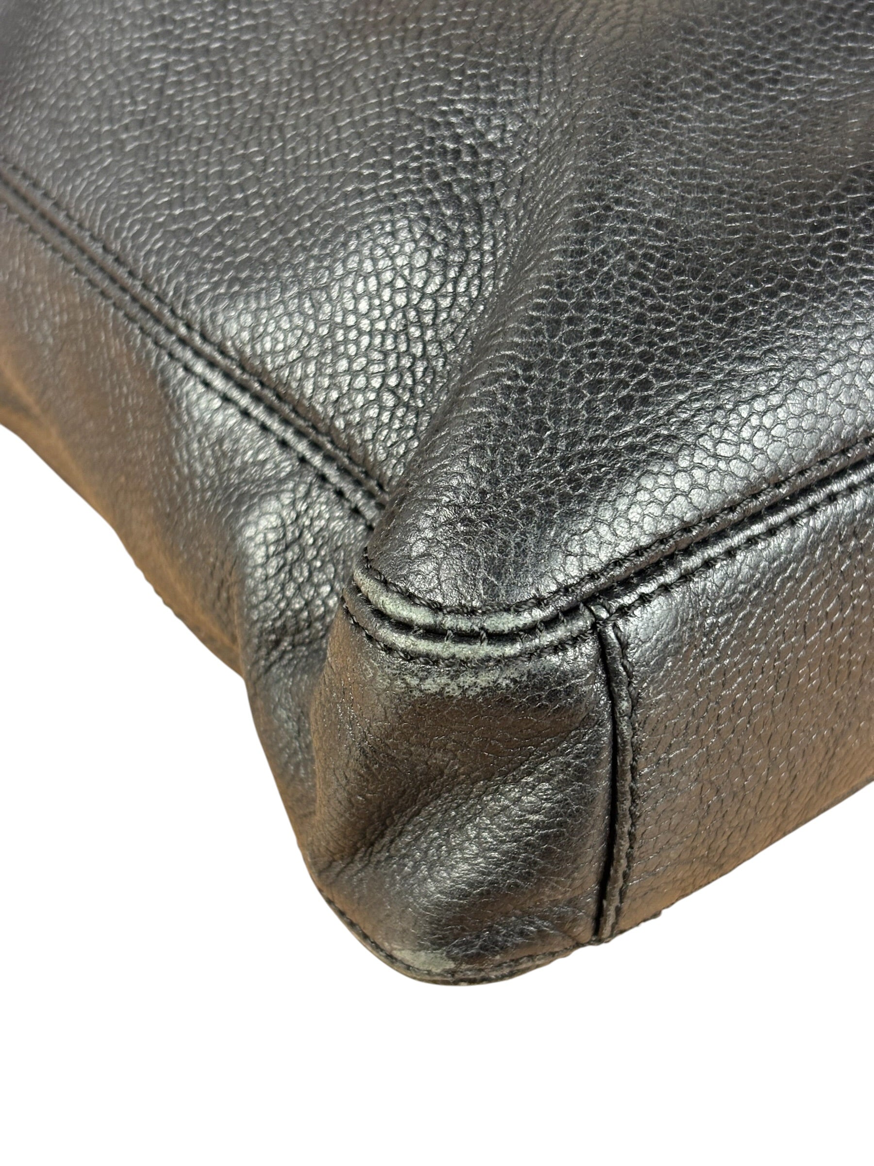 Chanel Vintage Black Leather Zip Shoulder Bag - 1998