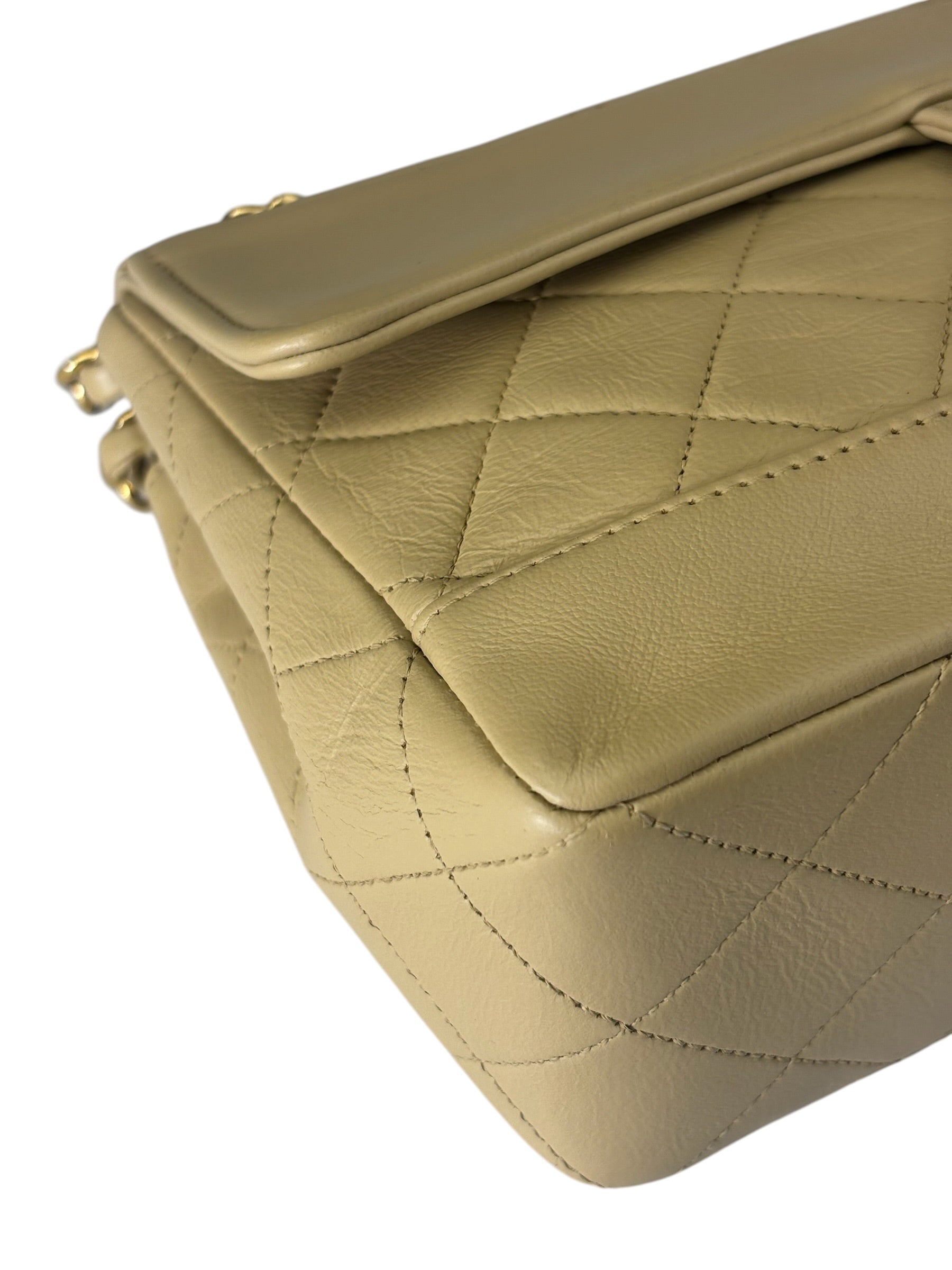 Chanel Vintage Beige Quilted Leather Diana Flap Bag 1989