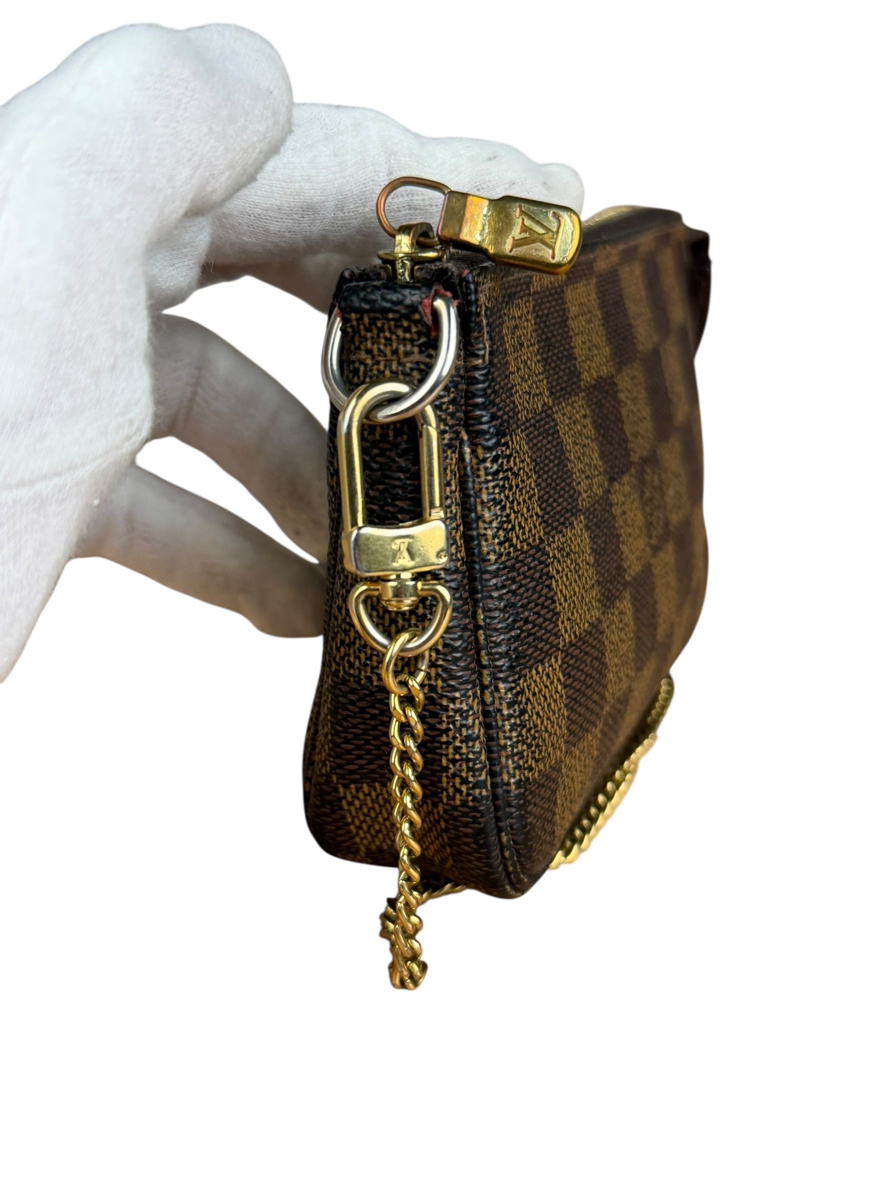 Louis Vuitton Damier Ebene Mini Chain Pochette