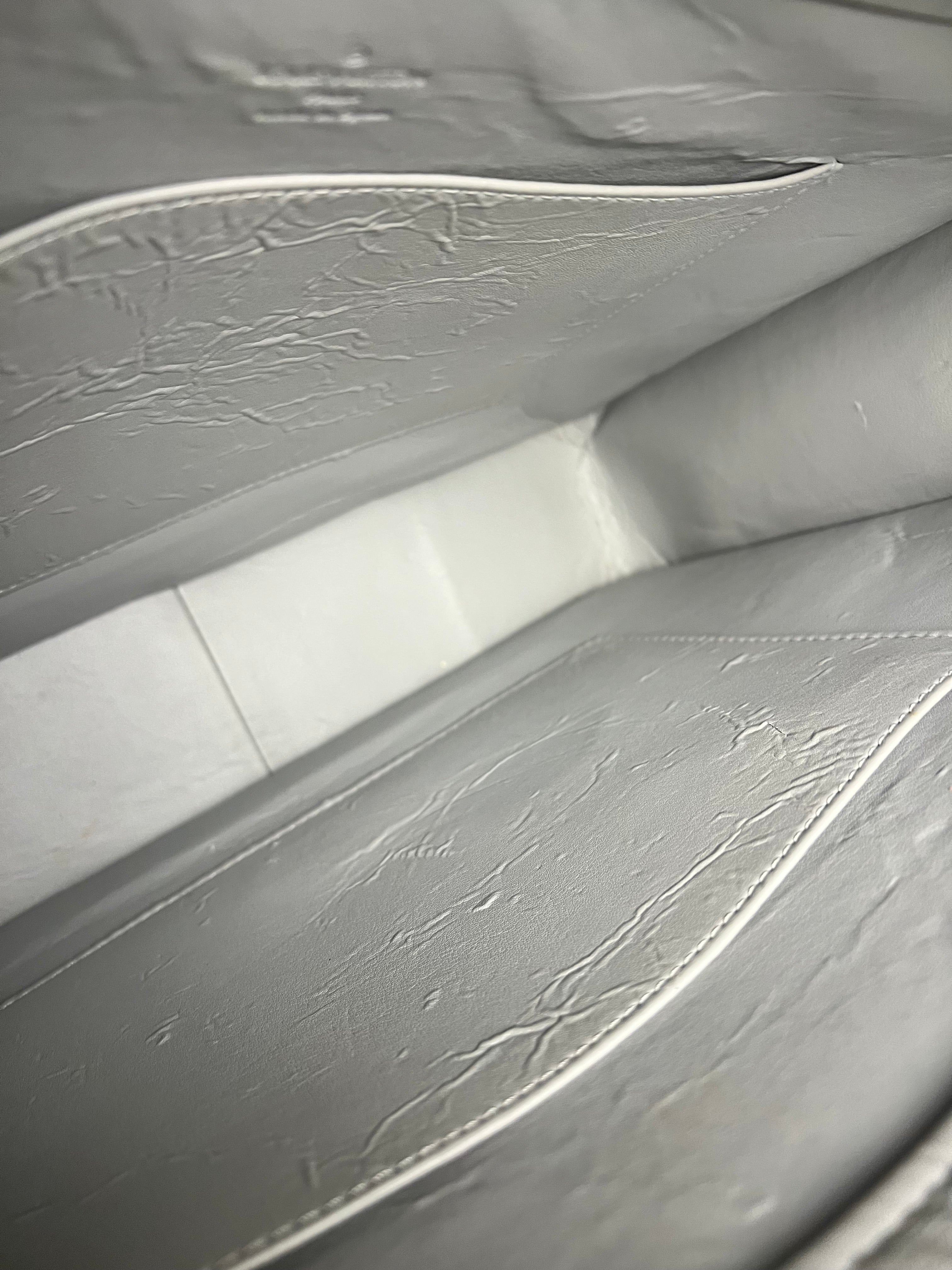 Louis Vuitton Vernis Monogram Columbus Handbag