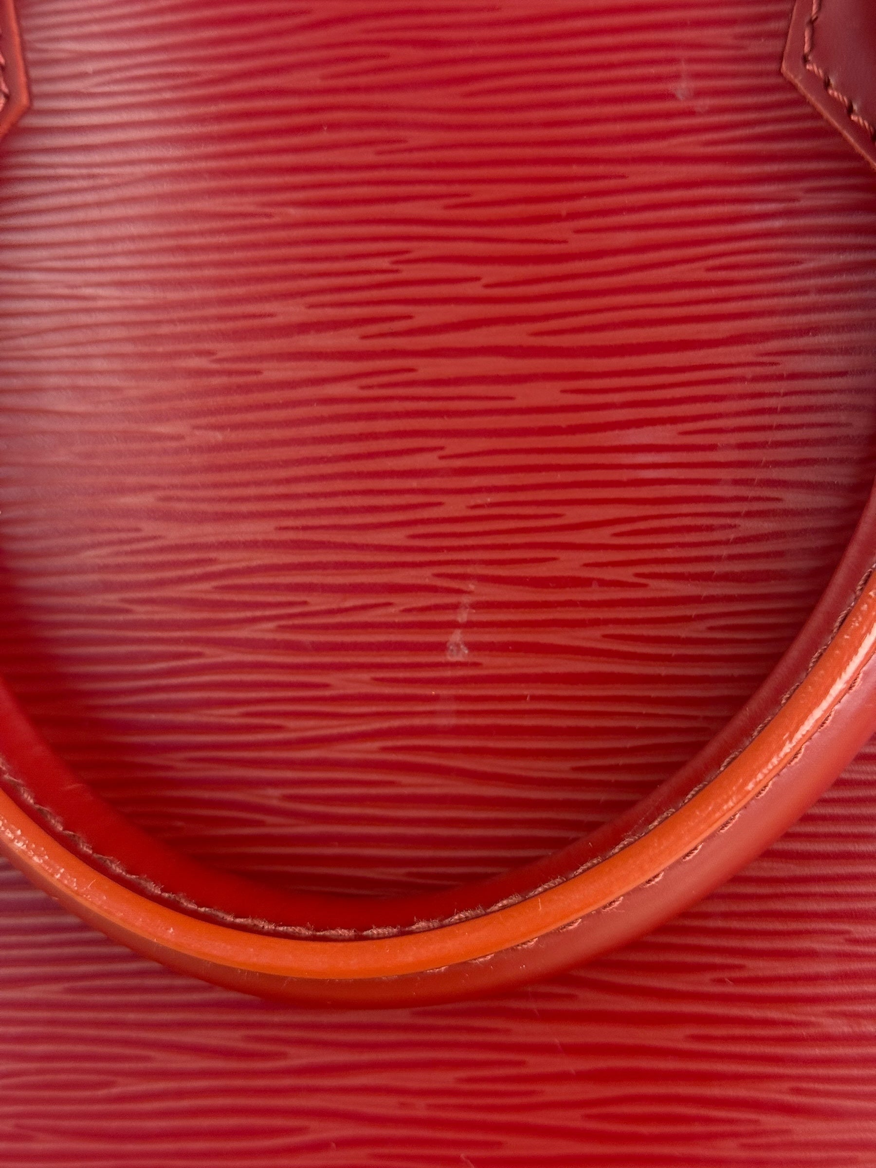 Louis Vuitton Rubis Epi Alma GM