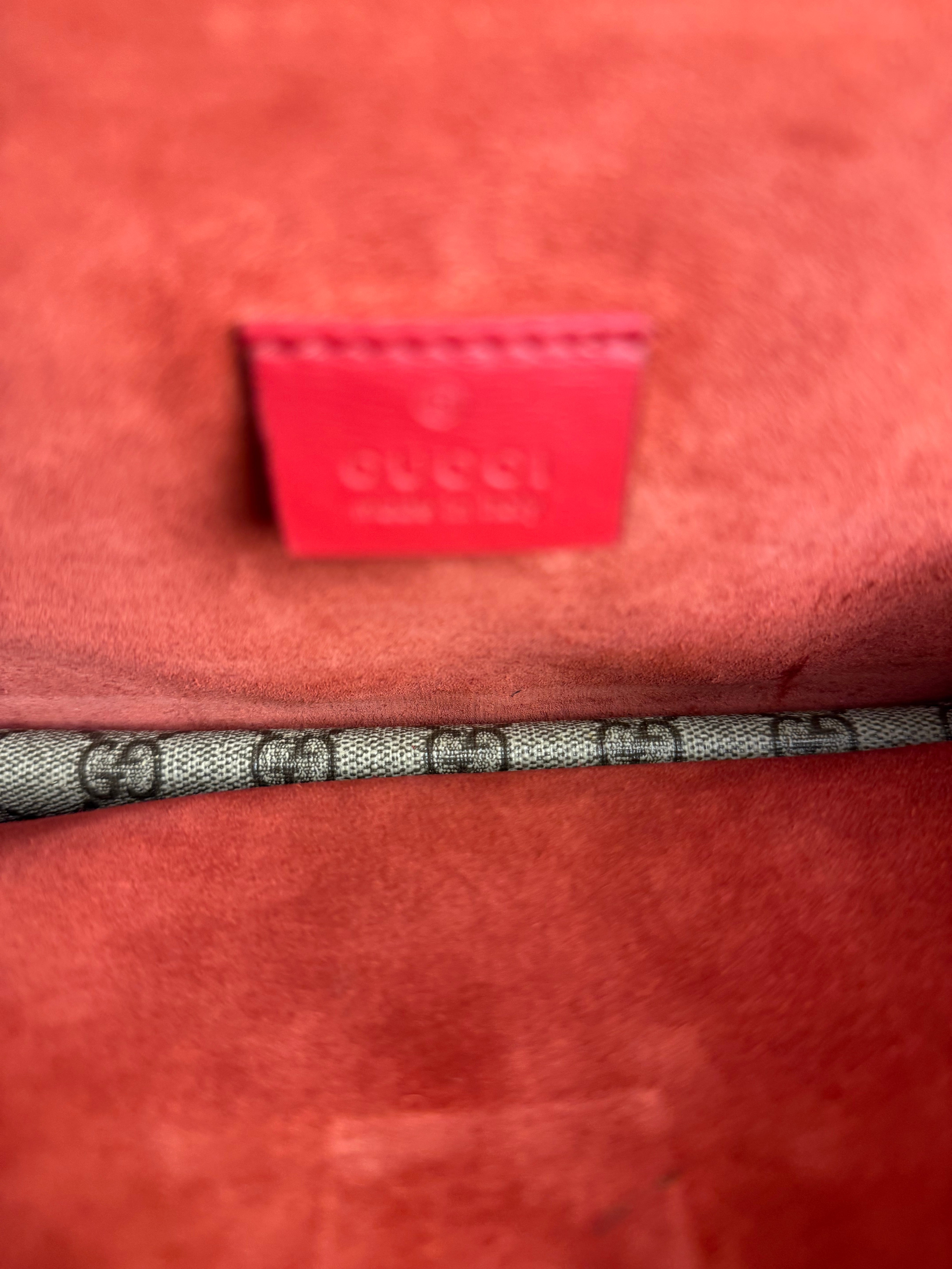 Gucci Dionysus GG Supreme Shoulder Bag Beige/Red