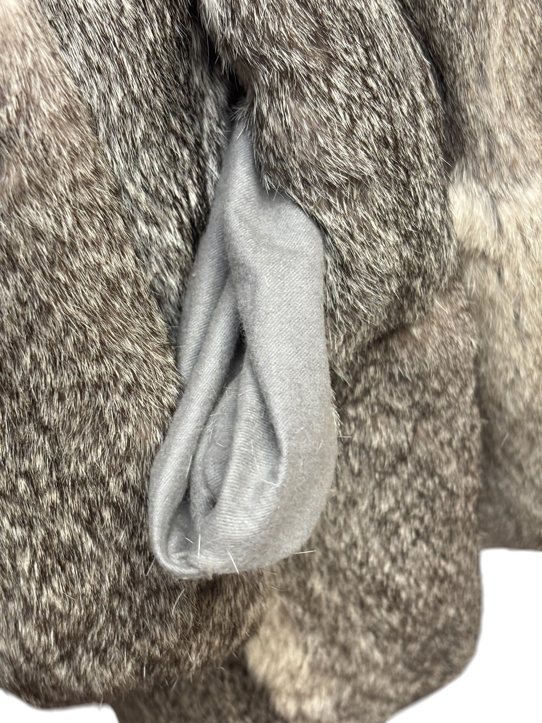 Gifu Mouhi Grey Rabbi Fur Coat