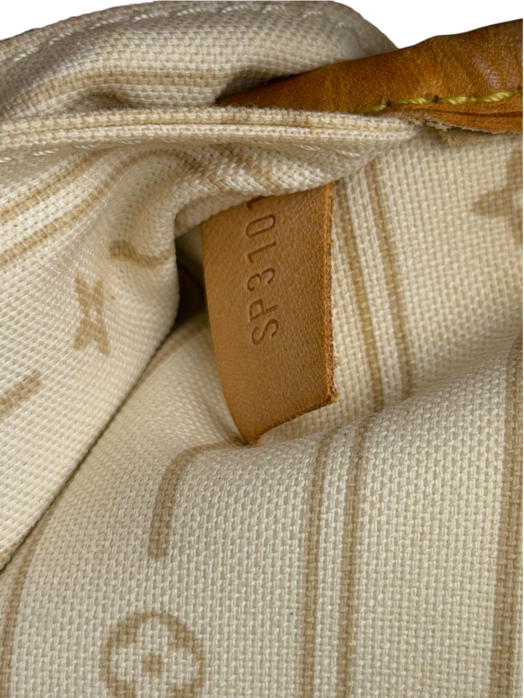 Louis Vuitton Damier Azur Neverfull MM