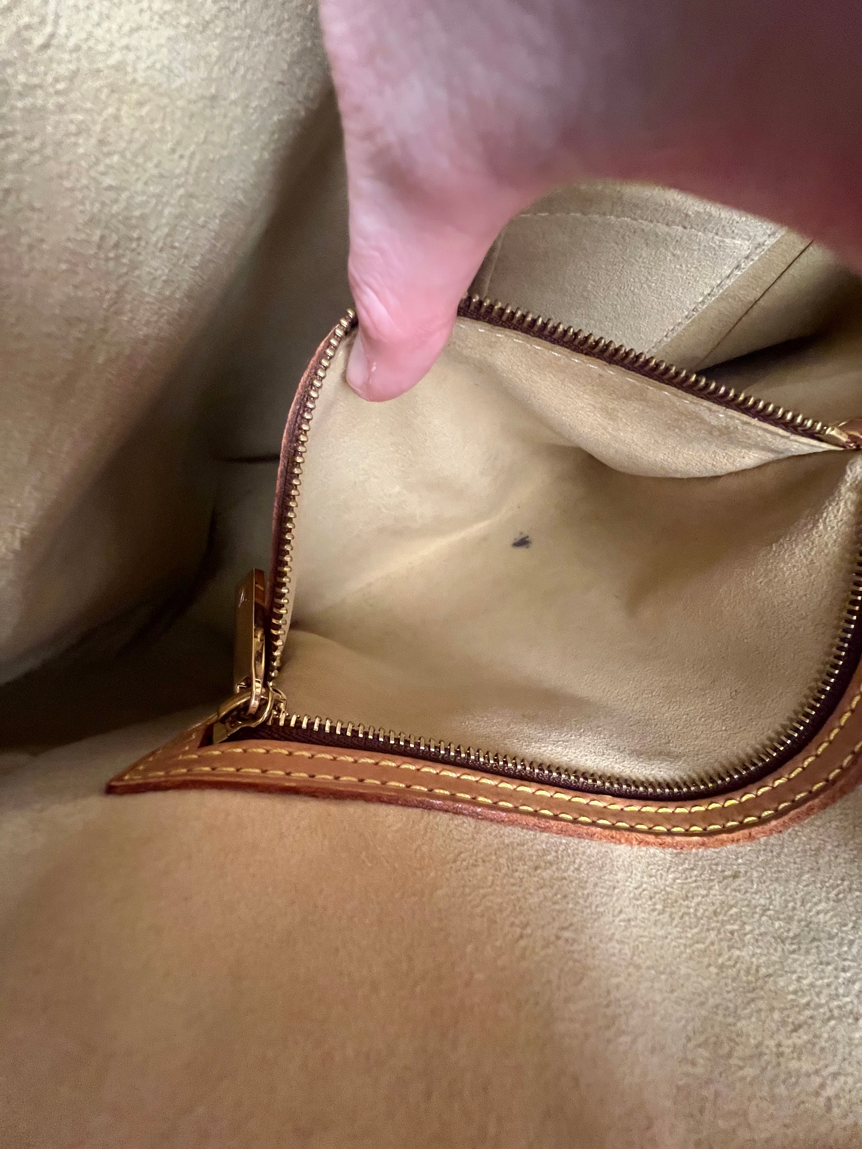 Louis Vuitton Monogram Looping Handbag GM