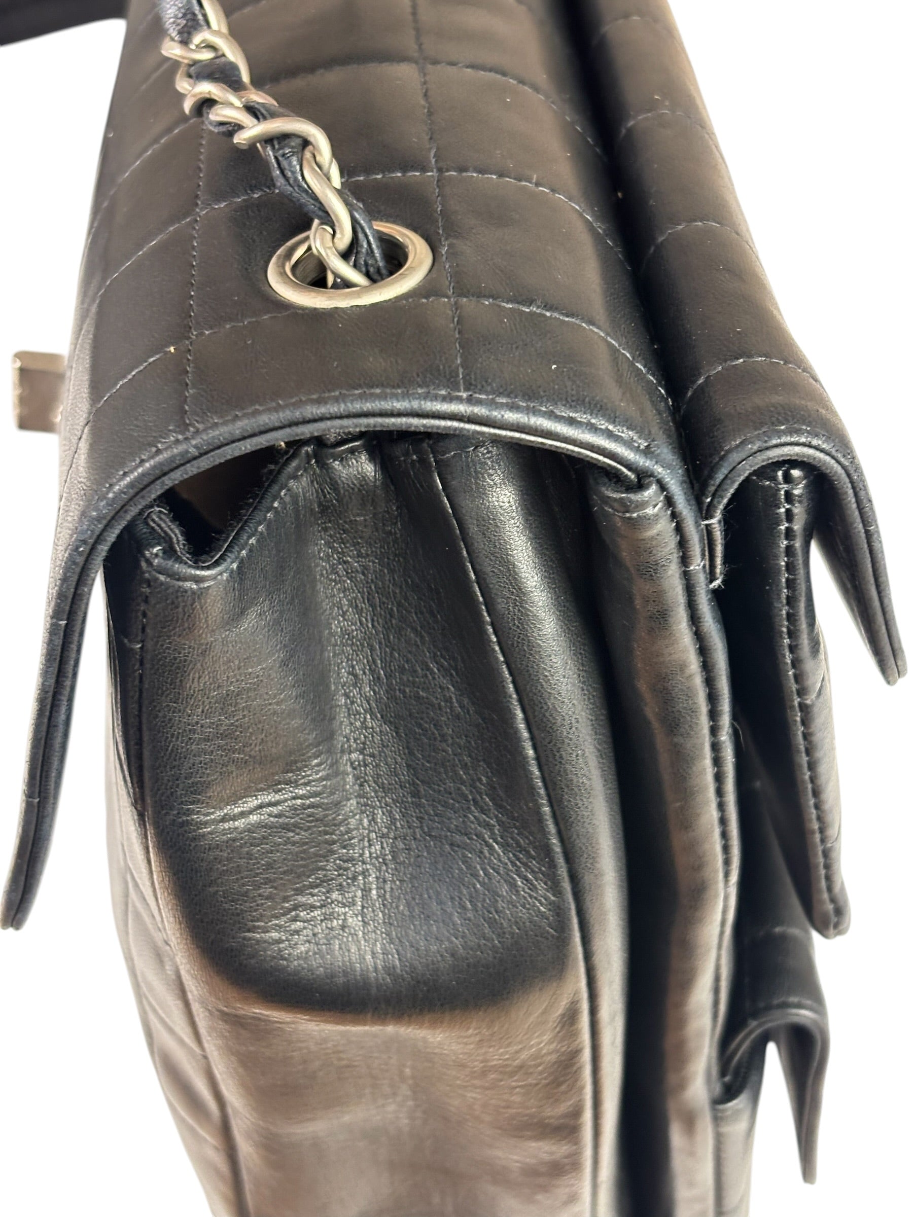 Chanel Black Lambskin Chocolate Bar Quilted Chain Shoulder Bag 2000