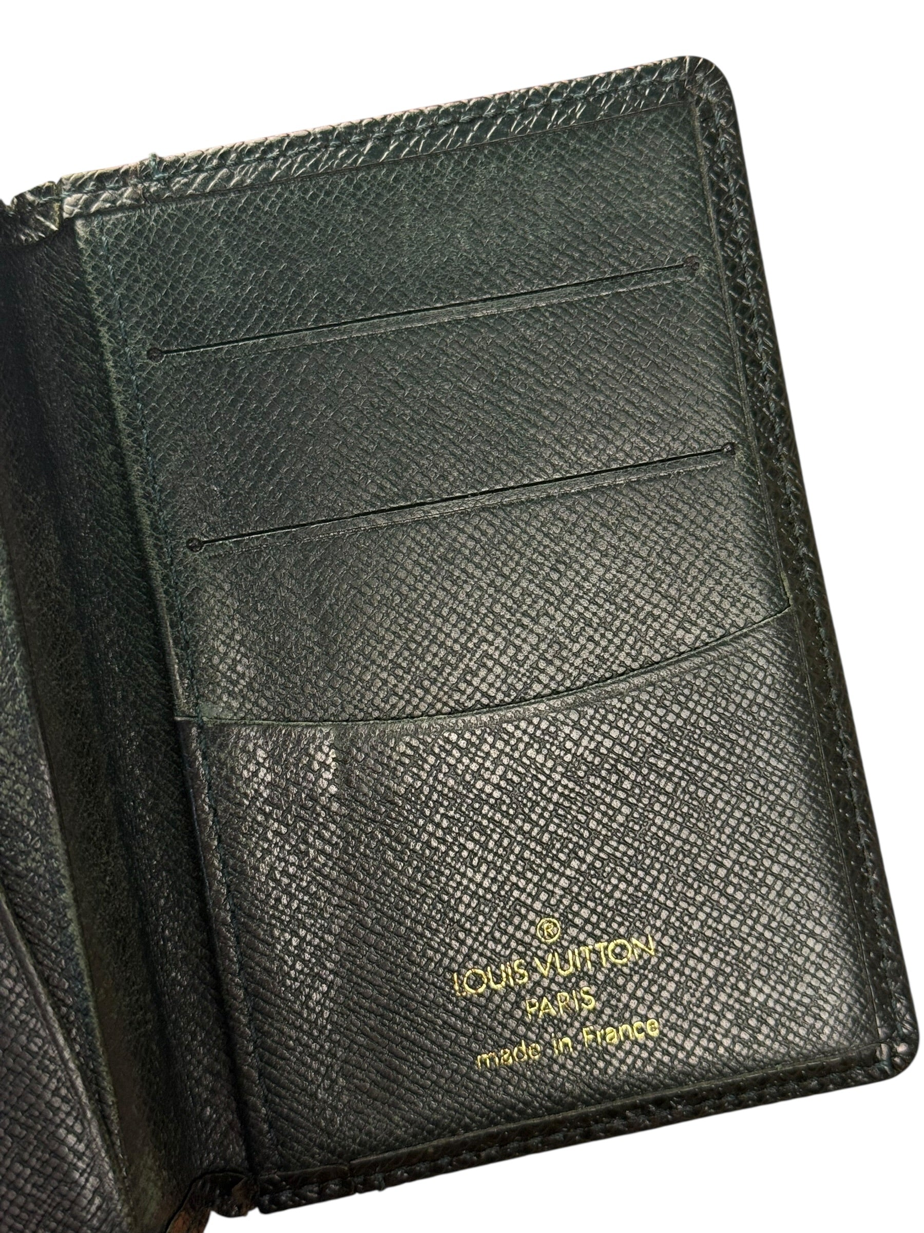 Louis Vuitton Vintage Green Taiga Cardholder