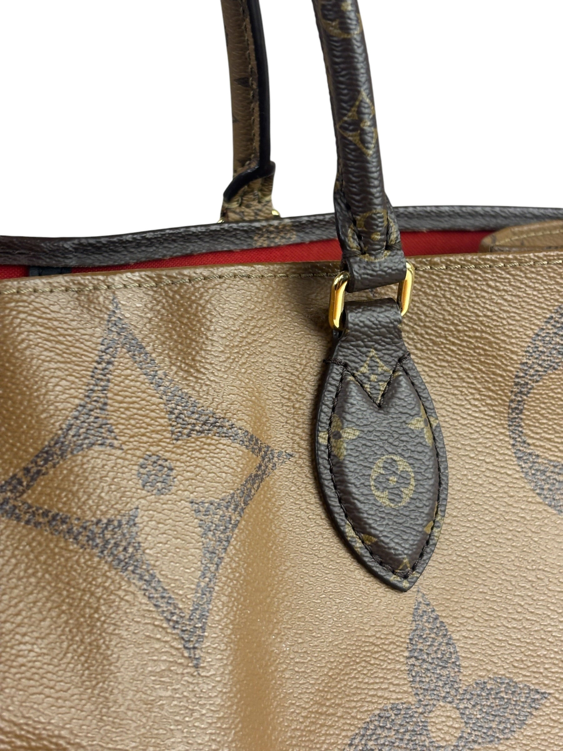 Louis Vuitton Monogram OnTheGo MM