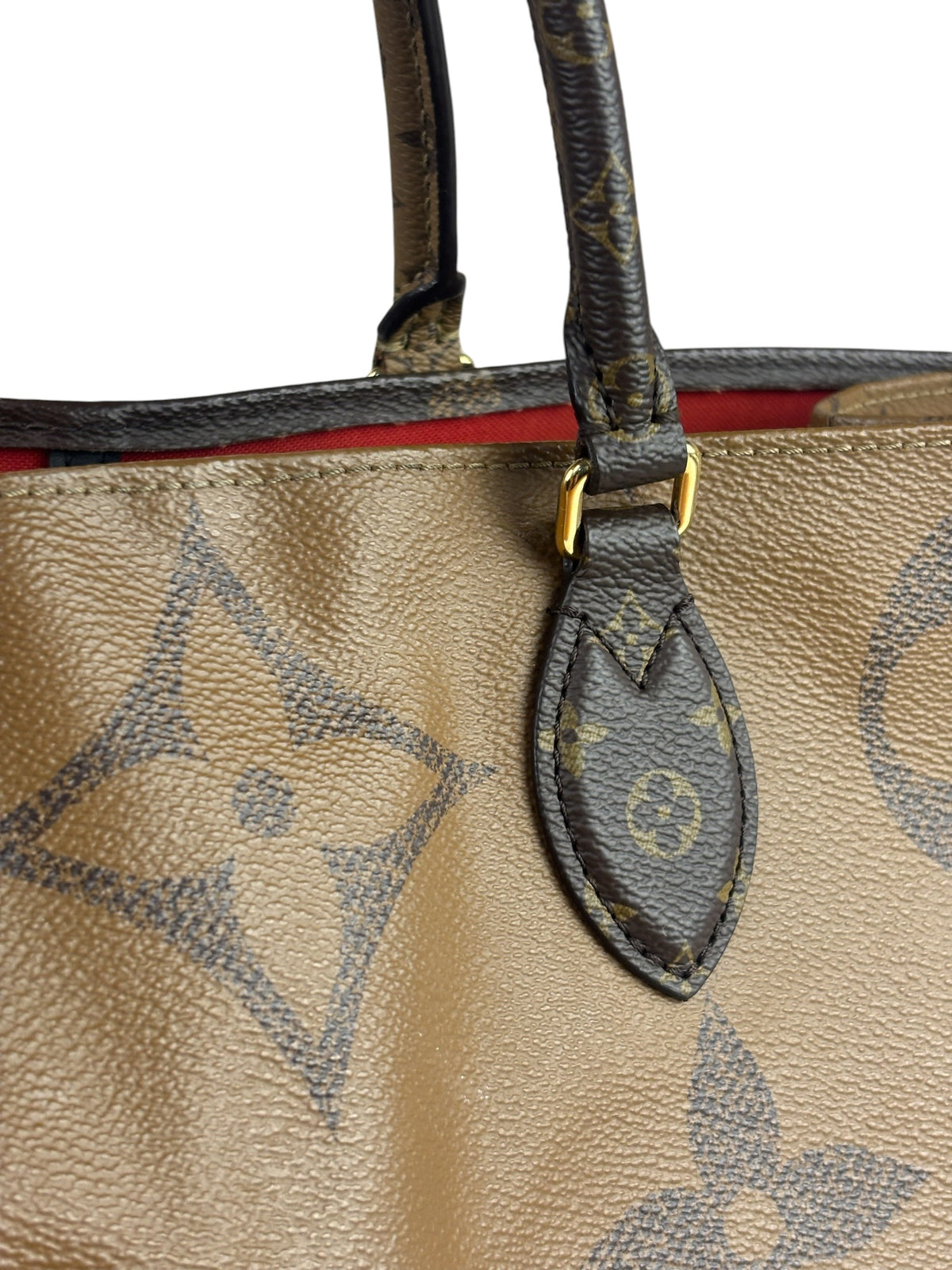 Louis Vuitton Monogram OnTheGo MM