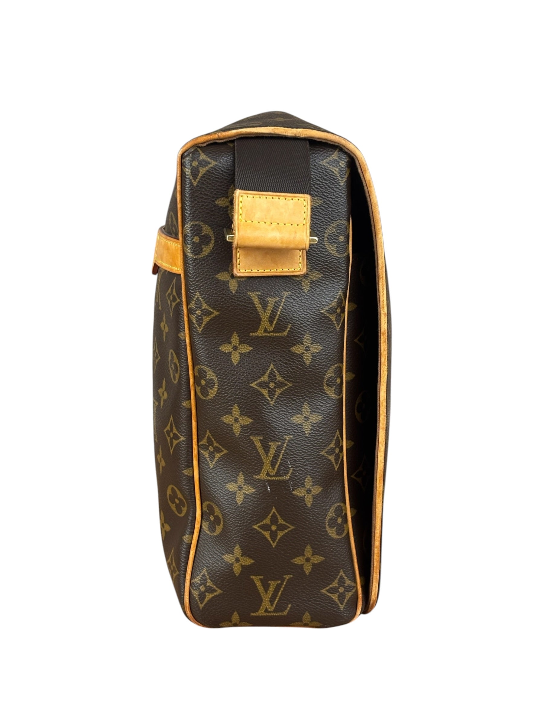 Louis Vuitton Monogram Messenger Bag