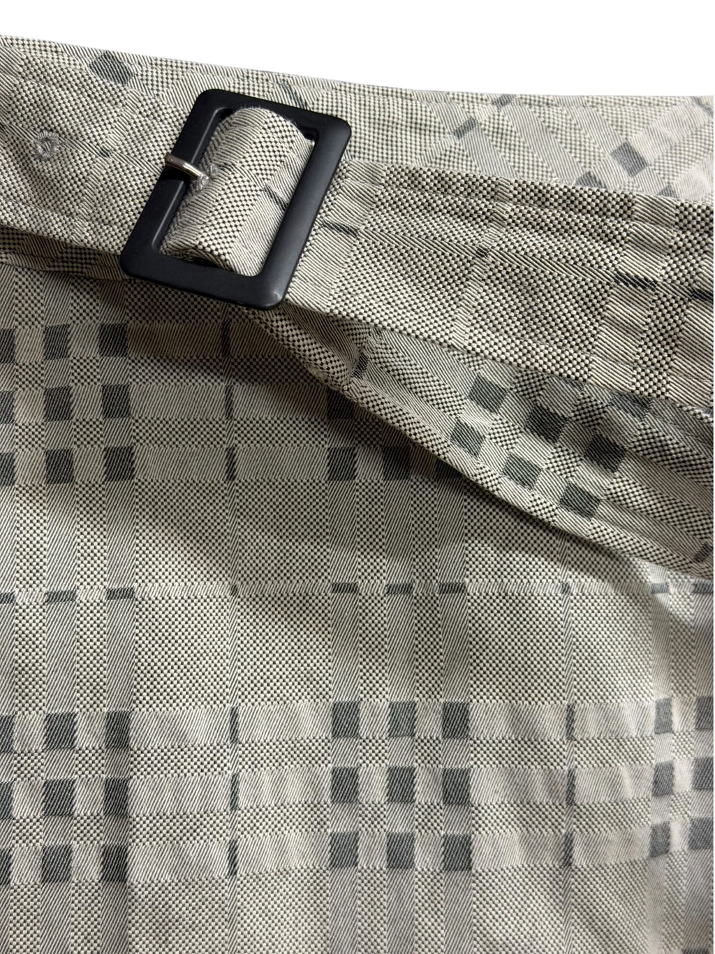 Burberry London Grey Check Belted Mid-Length Skirt