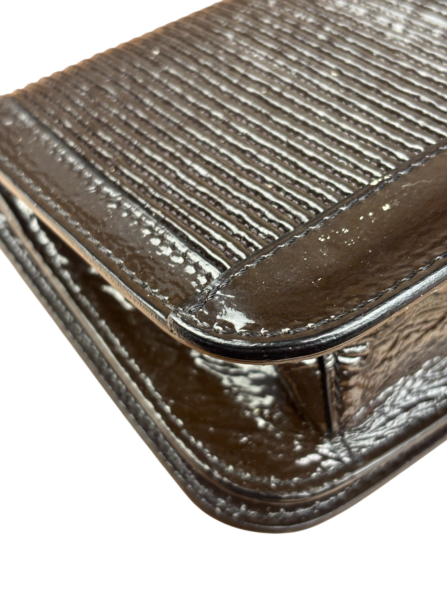 Burberry Vintage Brown Leather Ribbed patent Continental Clutch Wallet