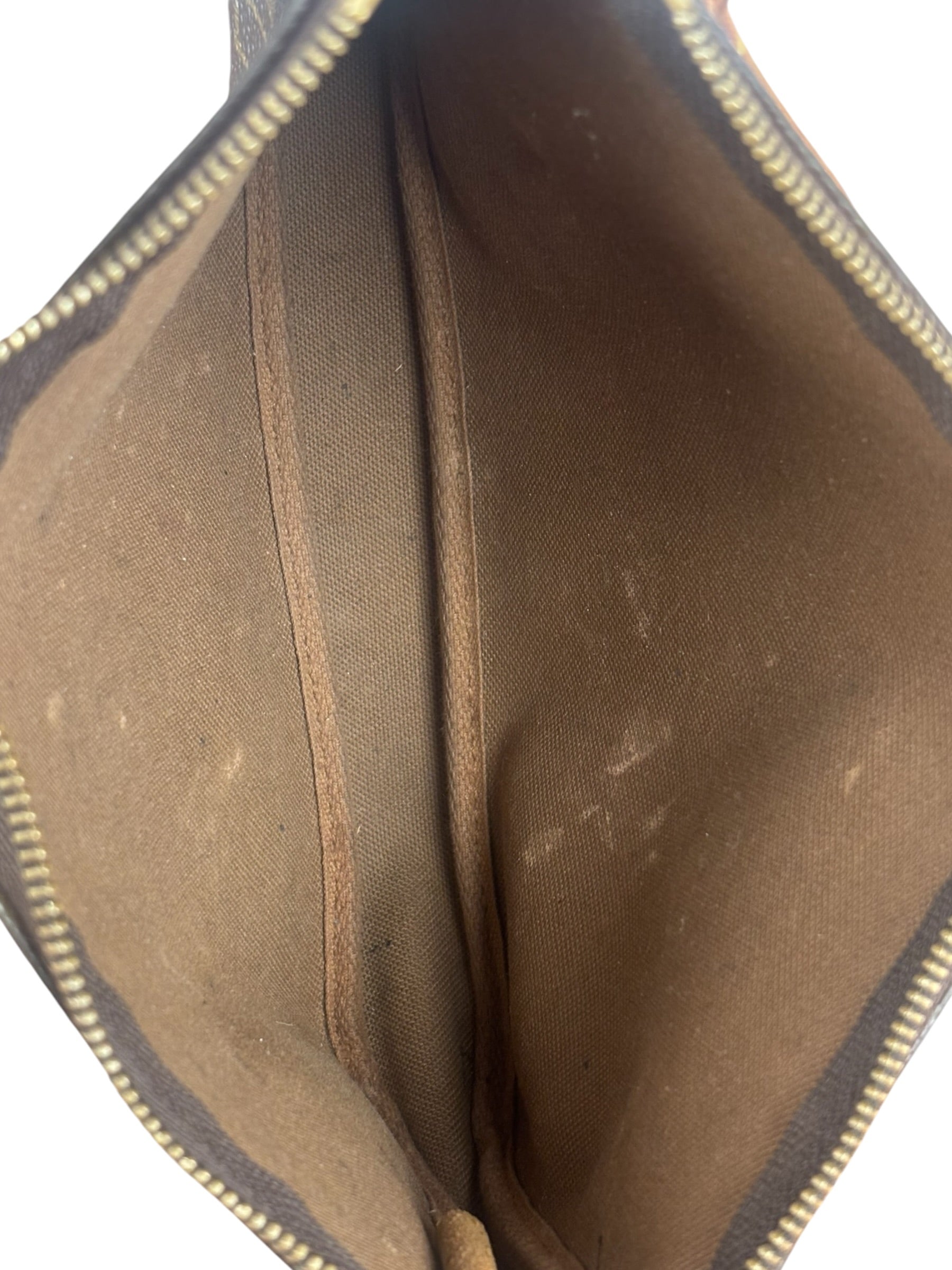 Louis Vuitton Vintage Monogram Pochette