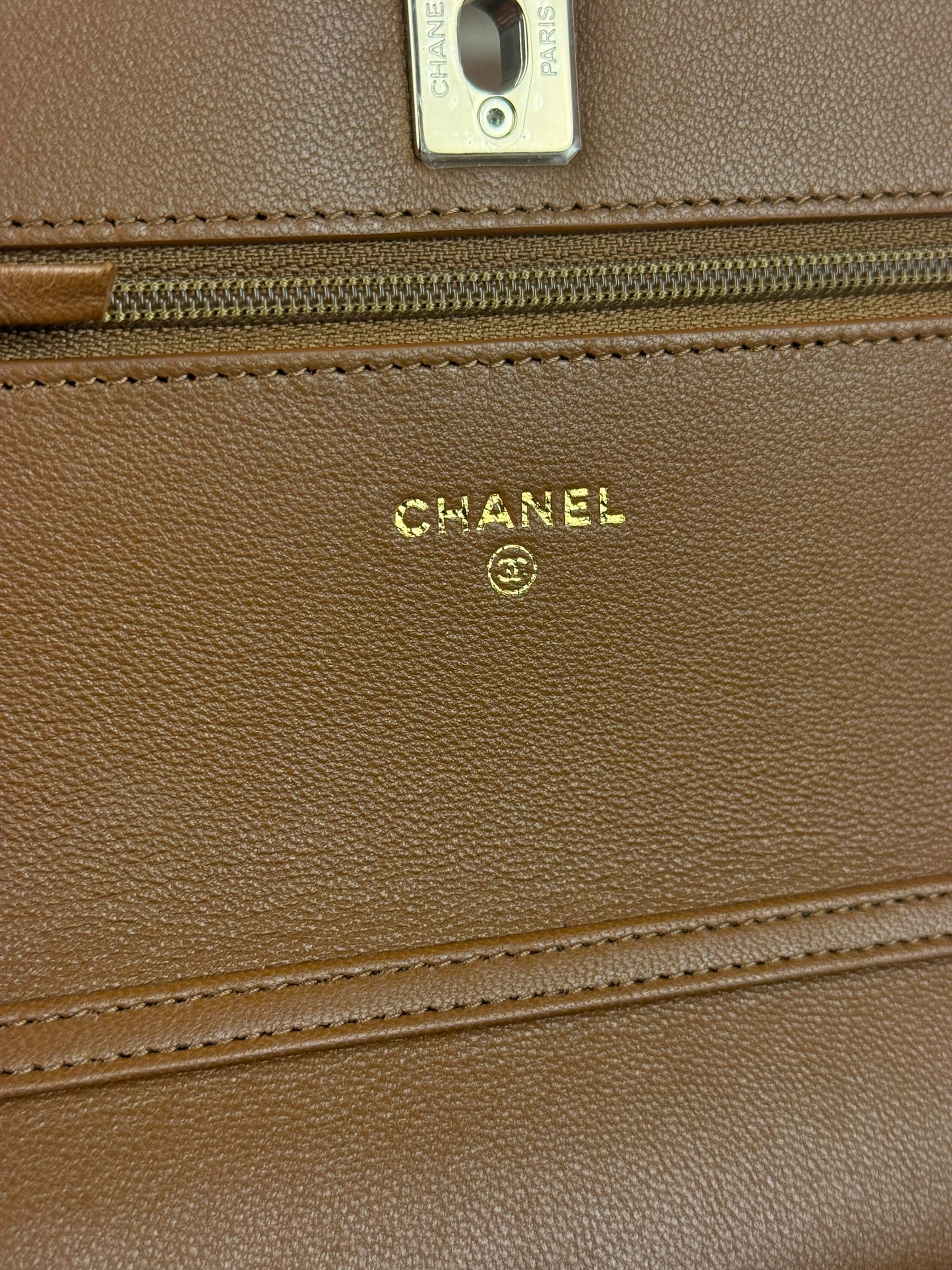 Chanel Brown Quilted Leather Wallet on Chain Shoulder Bag 2026