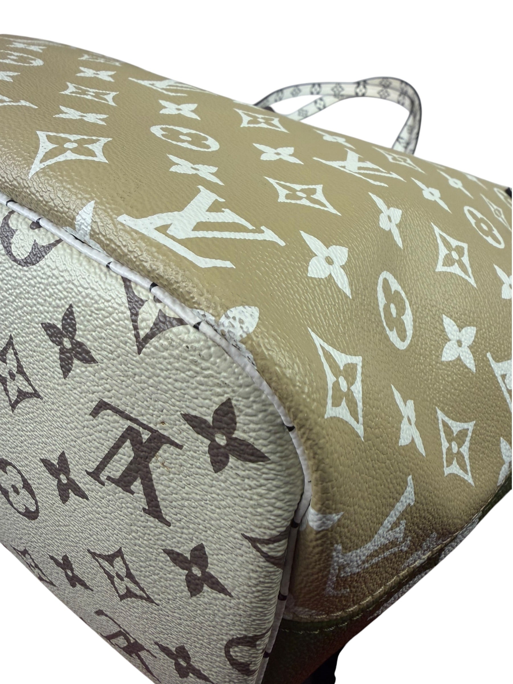 Louis Vuitton Olive Green/Beige Monogram Giant Neverfull MM
