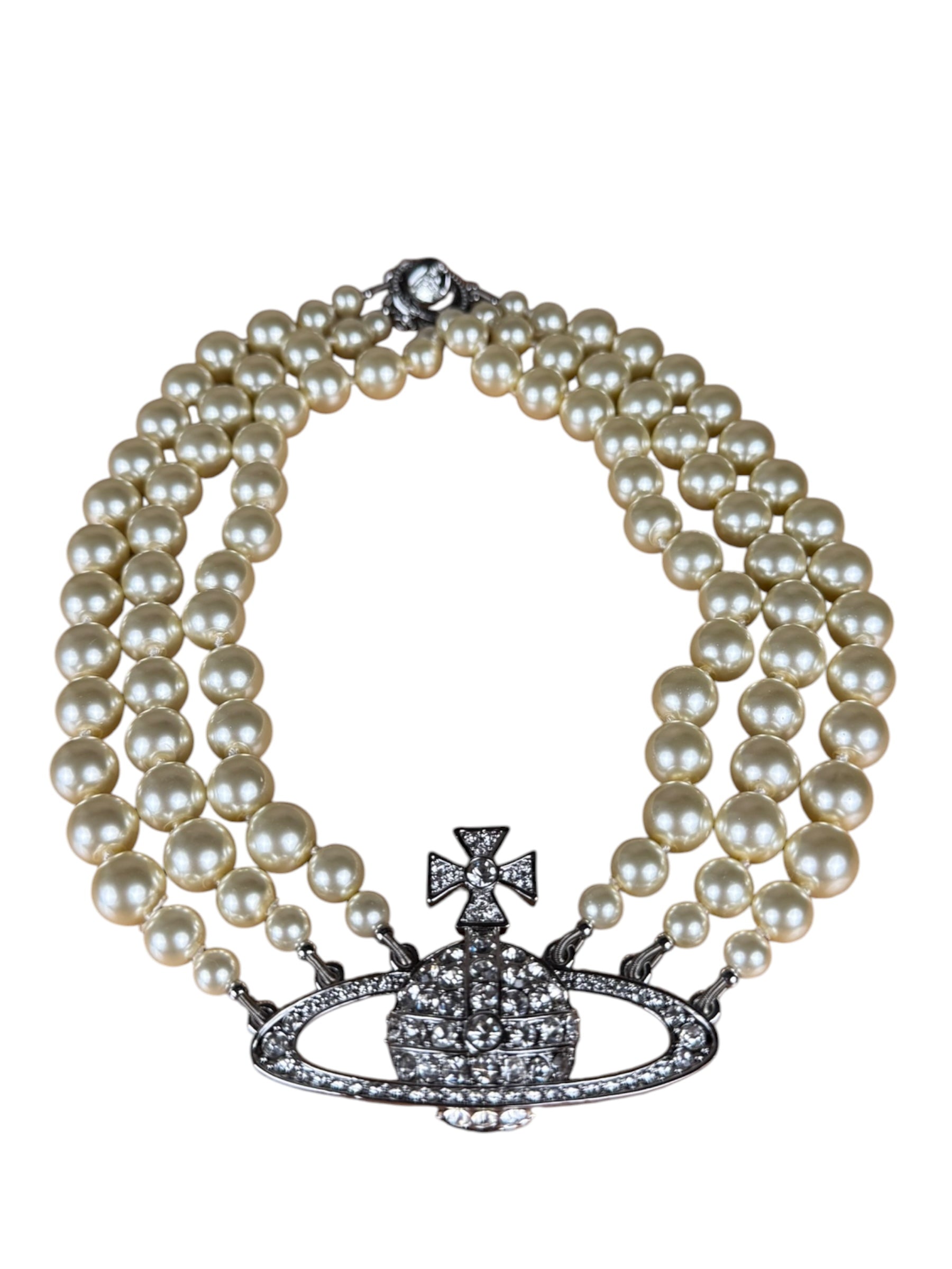 Vivienne Westwood Pearl Choker