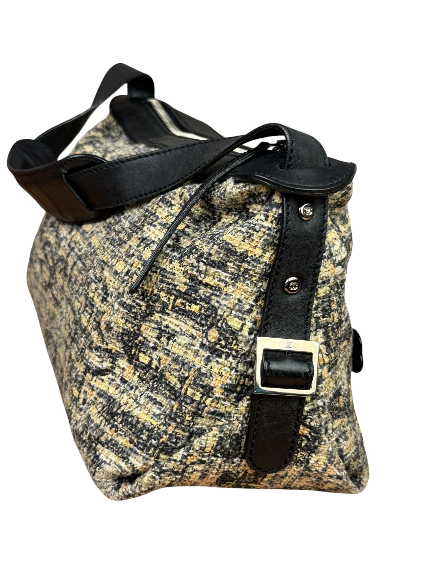 Chanel Black/Beige Tweed Clover Hobo Shoulder Bag '05-'06
