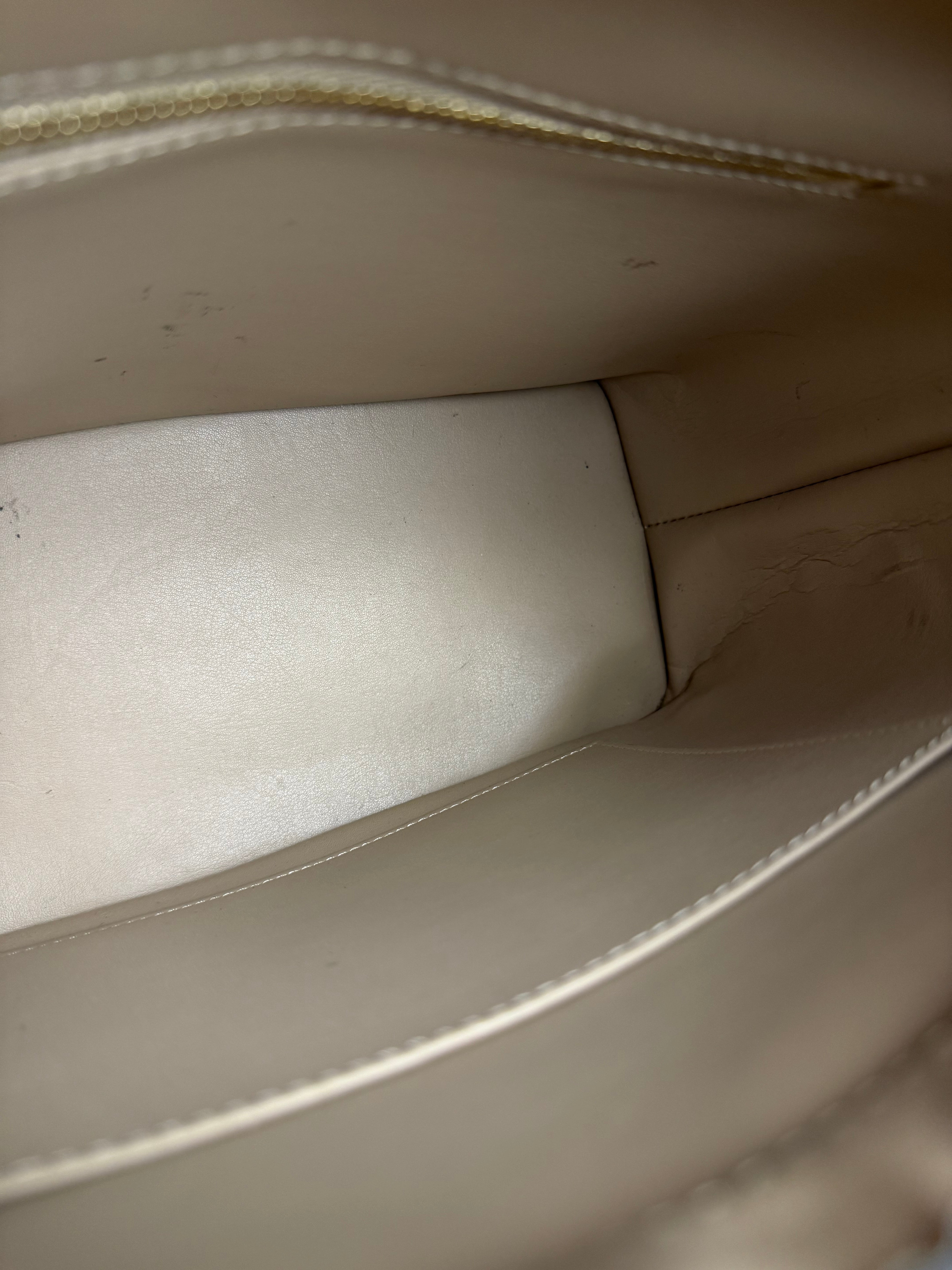 Louis Vuitton Monogram Vernis Houston Yellow