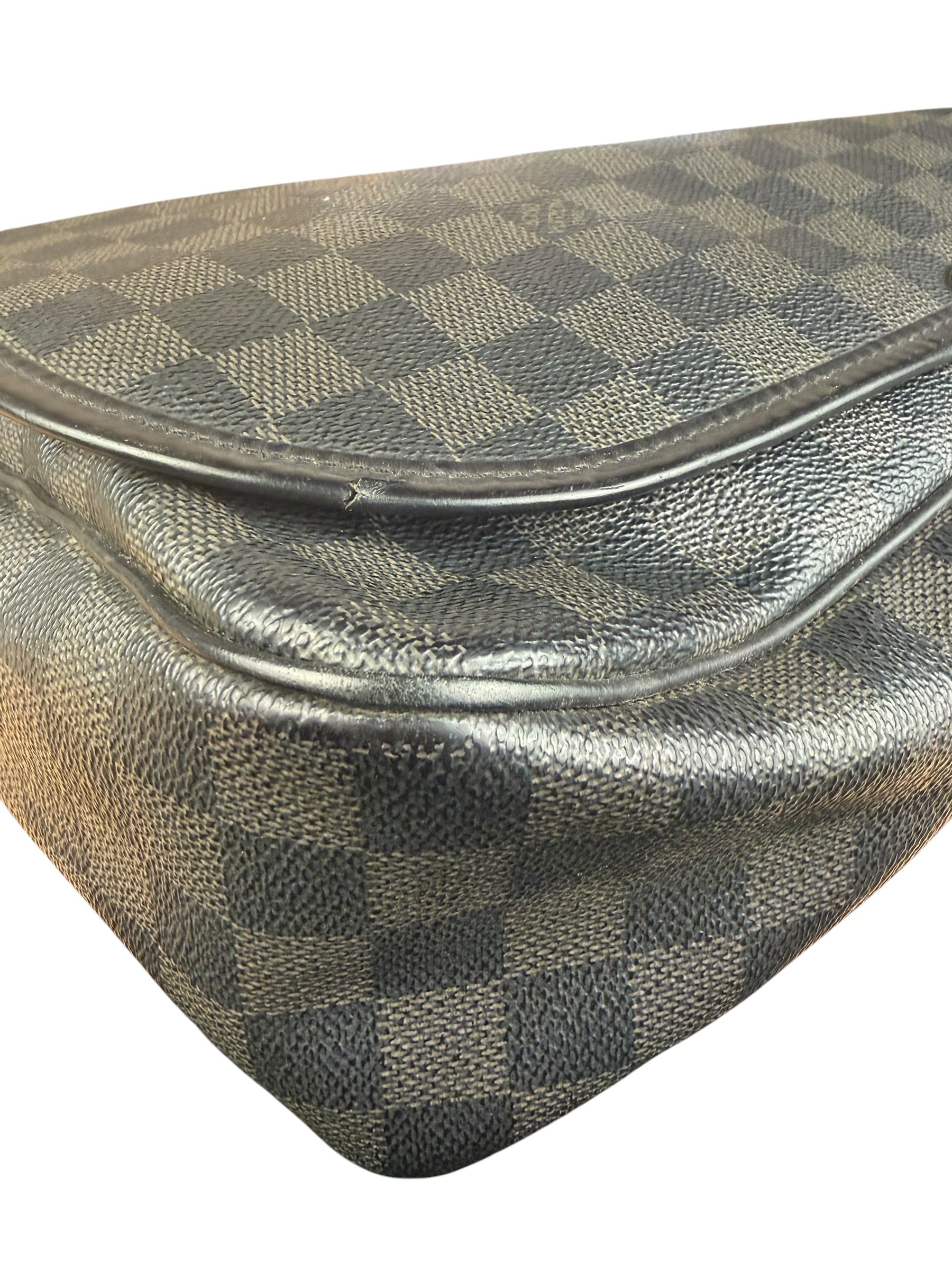 Louis Vuitton Leather Daniel Damier Graphite Messenger Bag