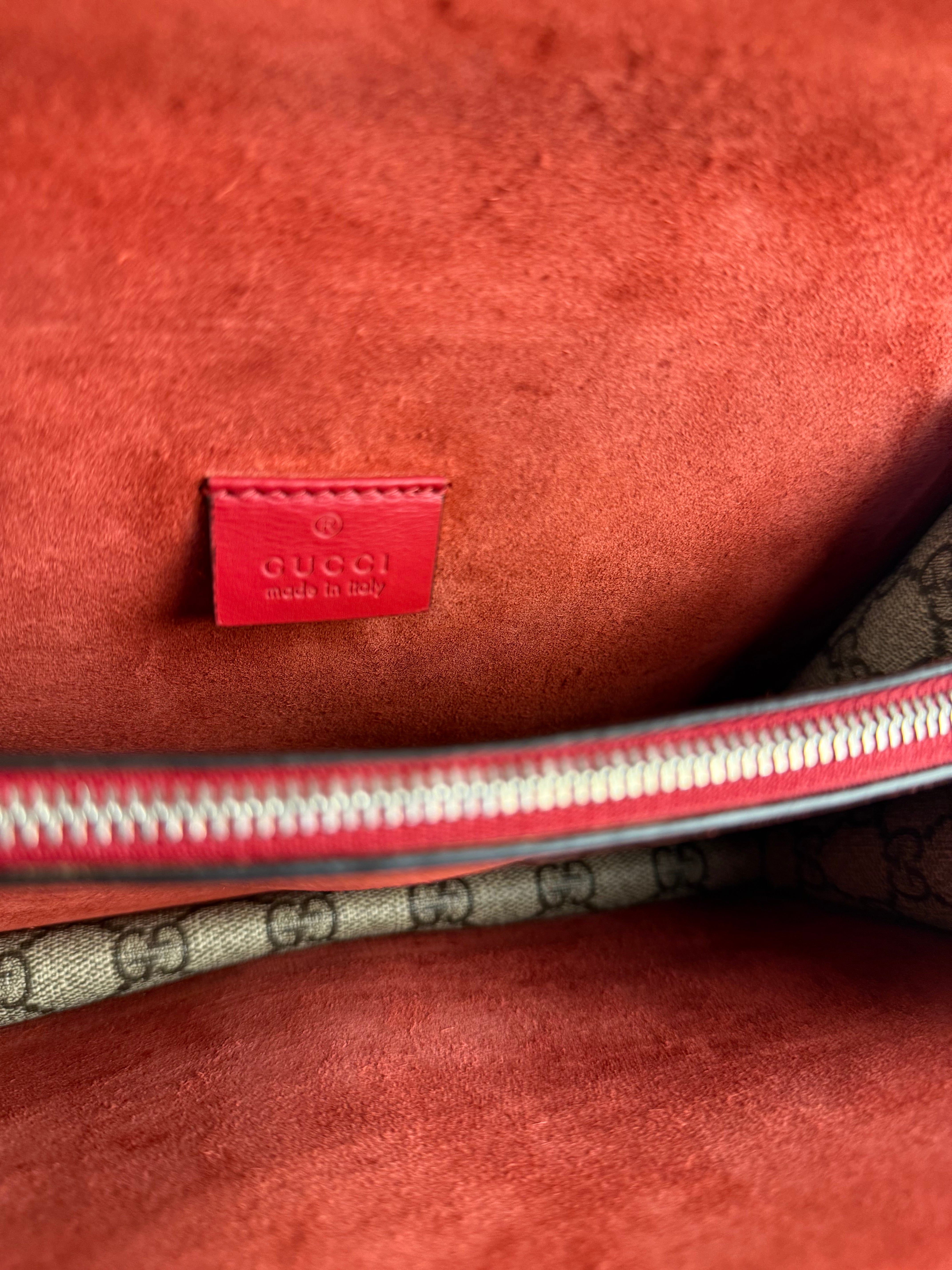Gucci Dionysus GG Supreme Shoulder Bag Beige/Red