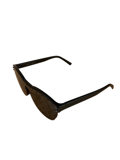 Louis Vuitton LV Waimea Acetate Sunglasses Black