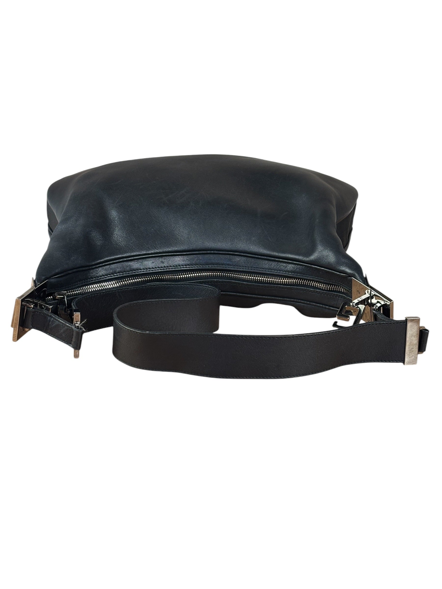 Gucci Black Leather Silhouette Hobo Bag