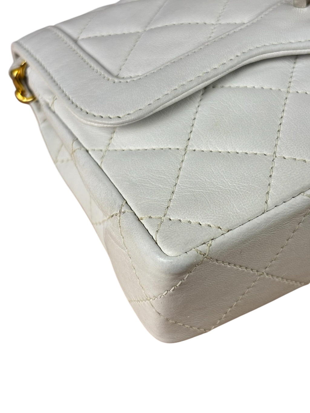 Chanel Vintage White Quilted Leather Flap Bag 1986