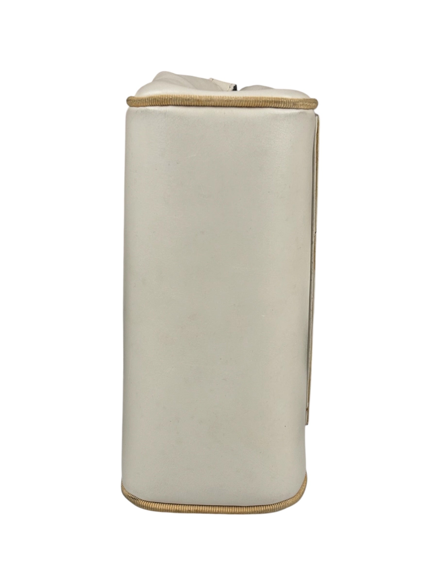 Salvatore Ferragamo Vintage Cream Vara Leather Crossbody Shoulder Bag