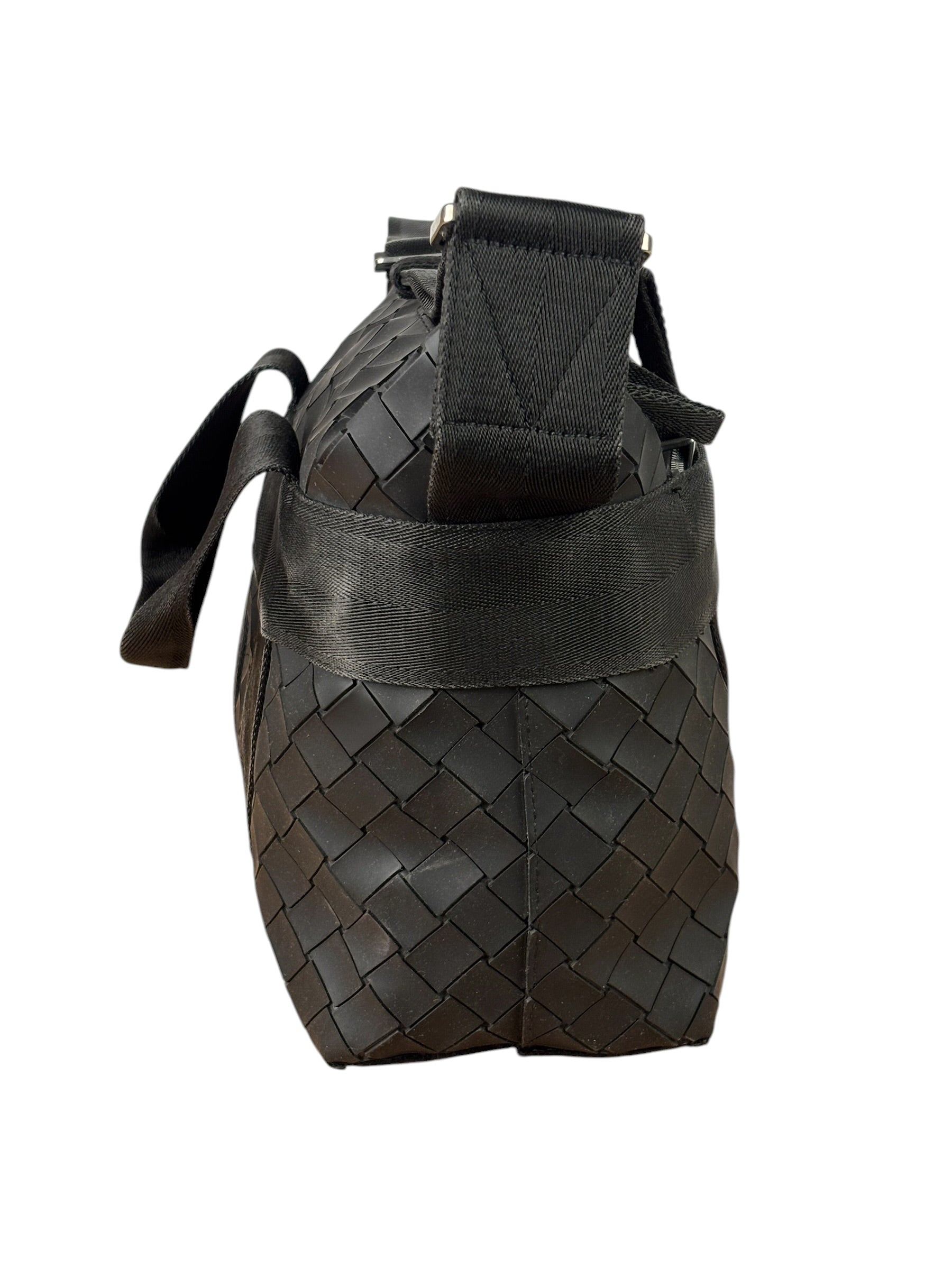 Bottega Veneta Black Rubber Intrecciato Messenger Bag