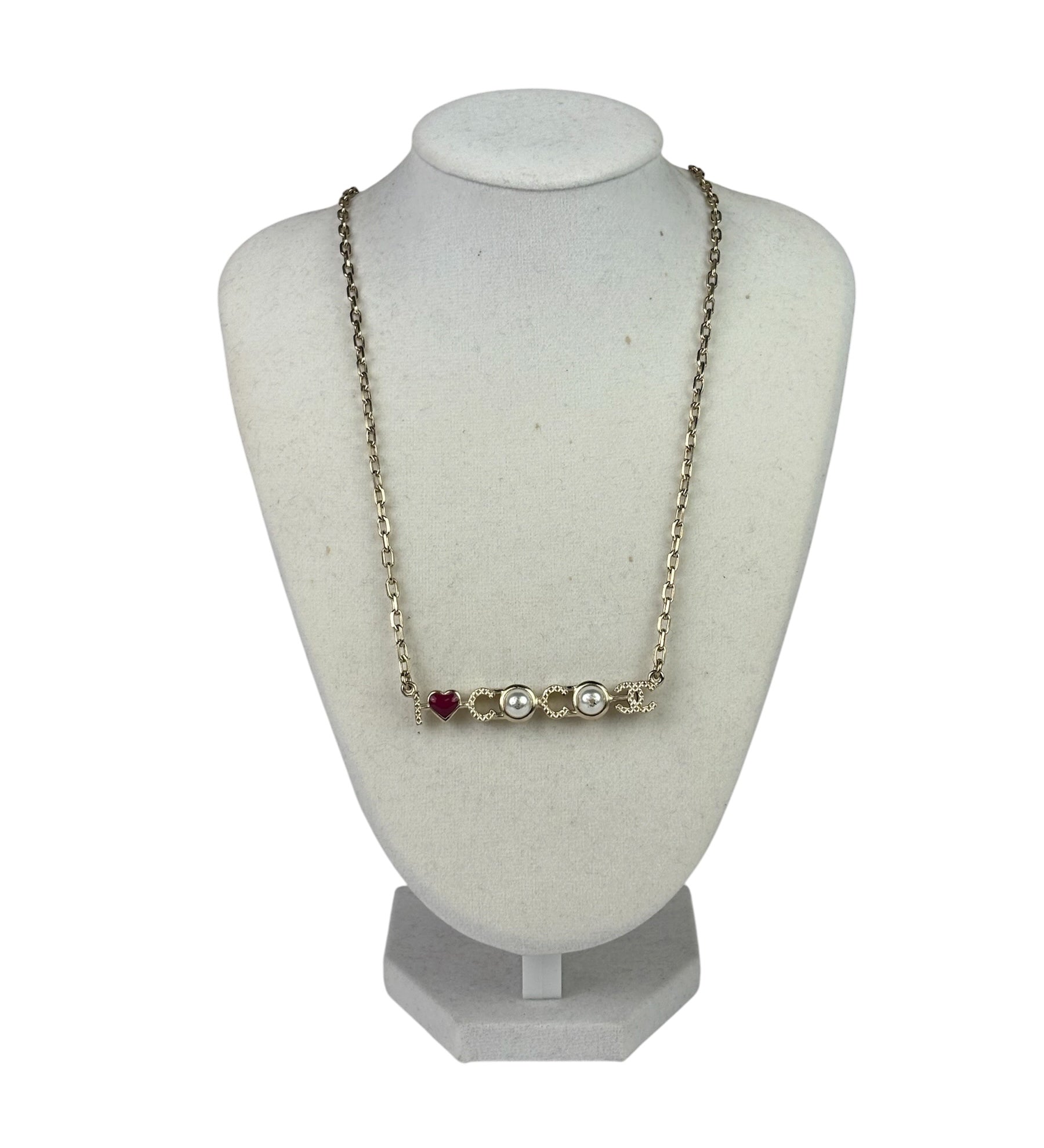 Chanel I love Coco Pearl & Heart Pendant Necklace