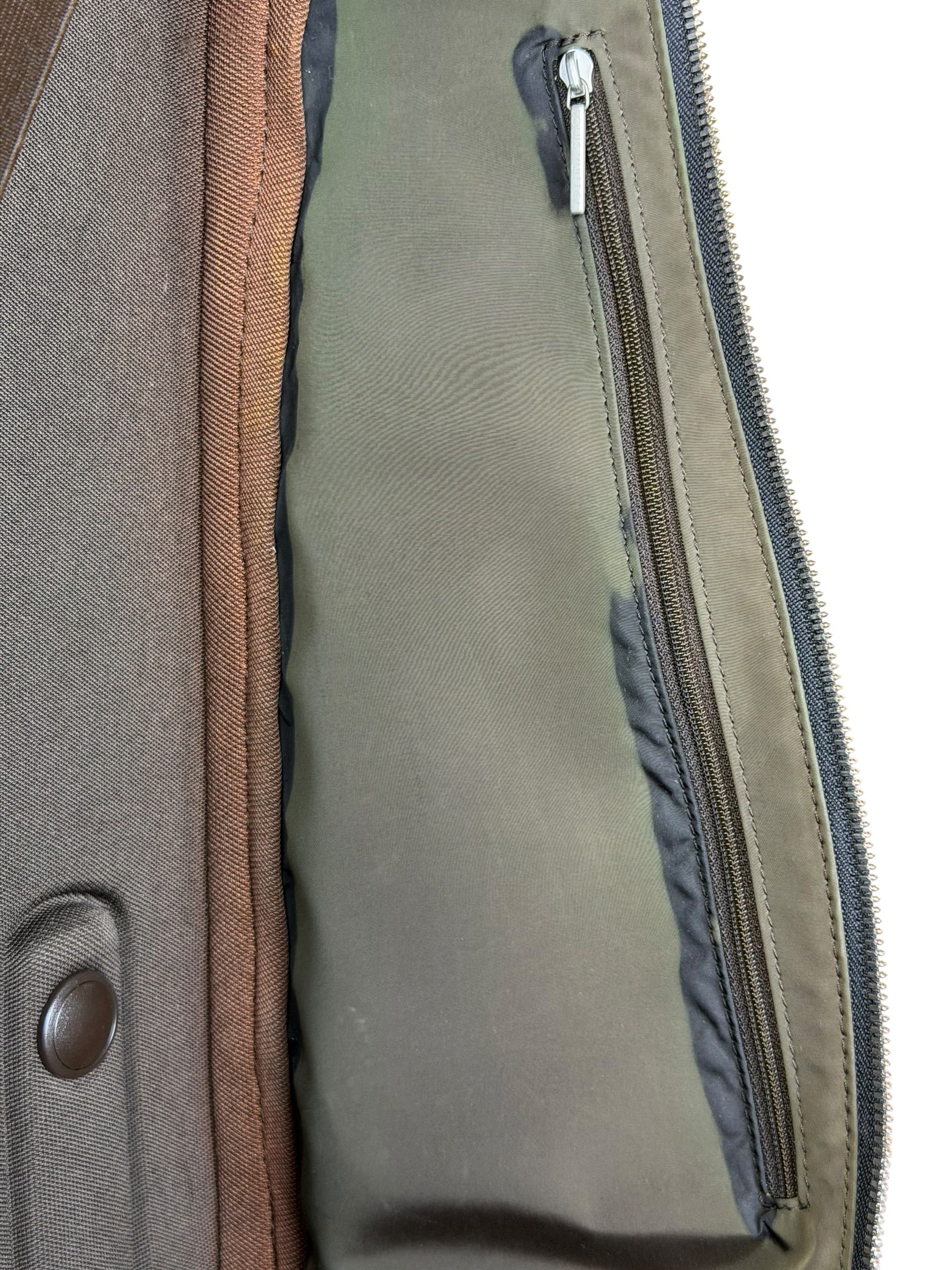 Louis Vuitton Geant Conquerant Rolling Suitcase 55