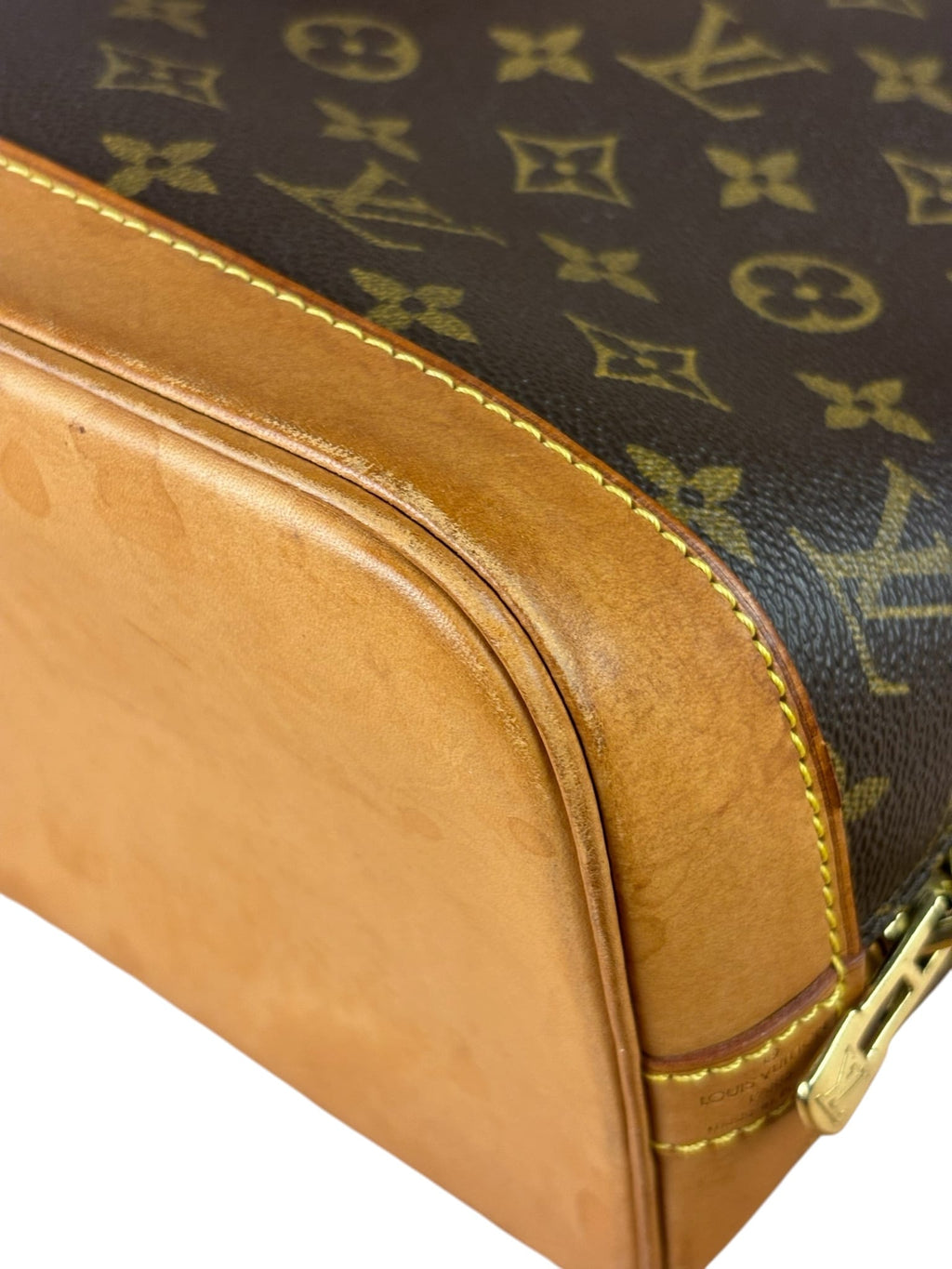 Louis Vuitton Monogram Alma Handbag MM