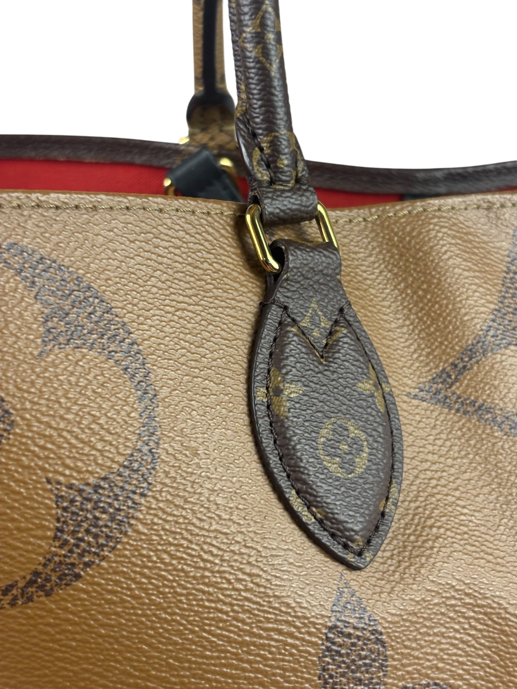 Louis Vuitton Monogram OnTheGo MM