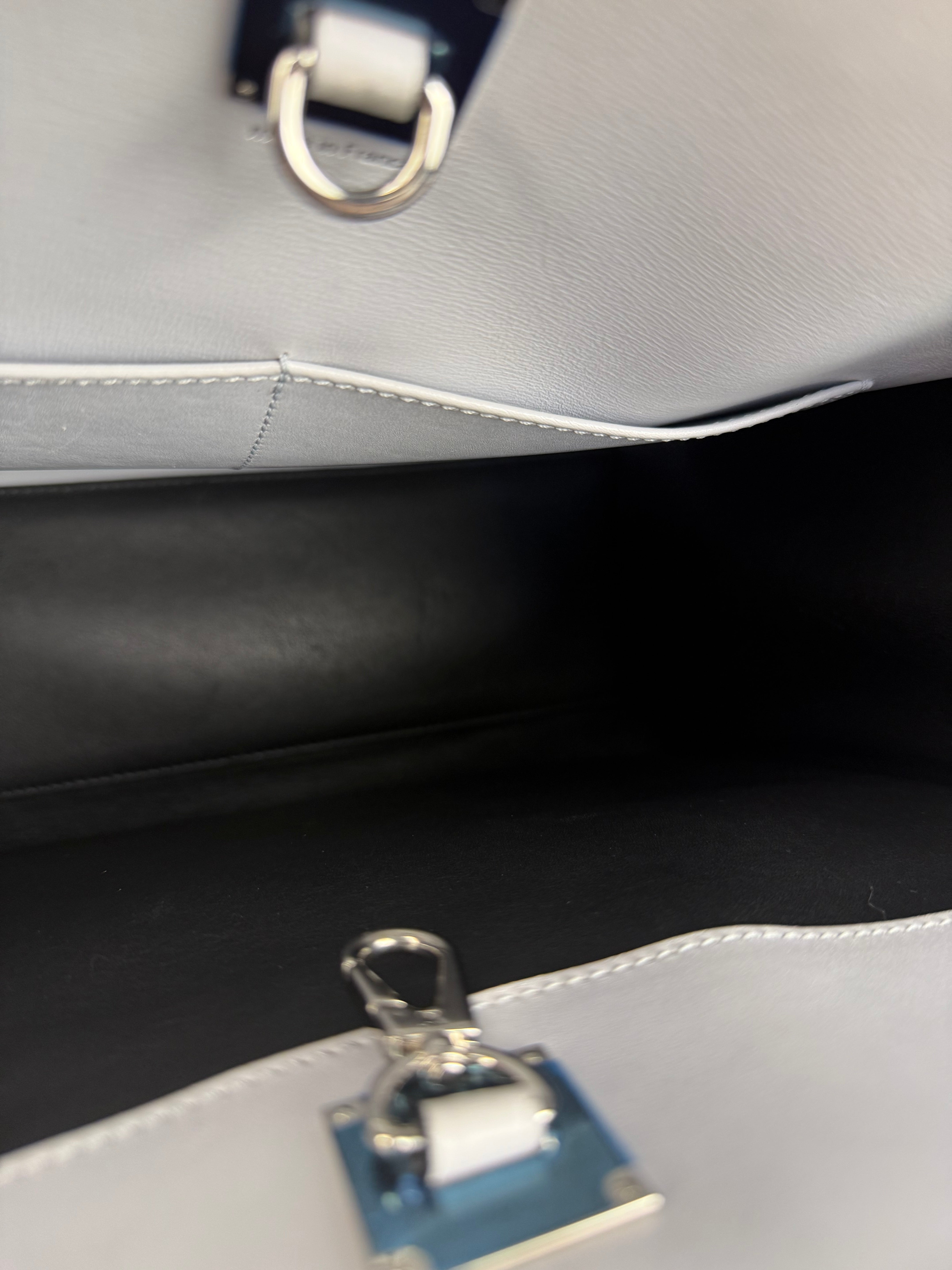 Louis Vuitton City Steamer MM Handbag