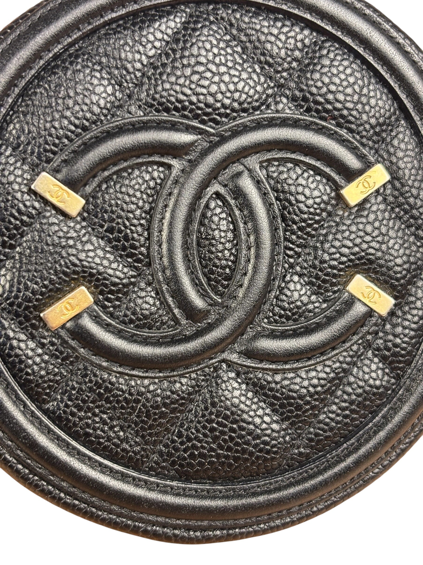 Chanel Black Quilted Caviar Leather CC Filigree Round Chain Clutch 2019