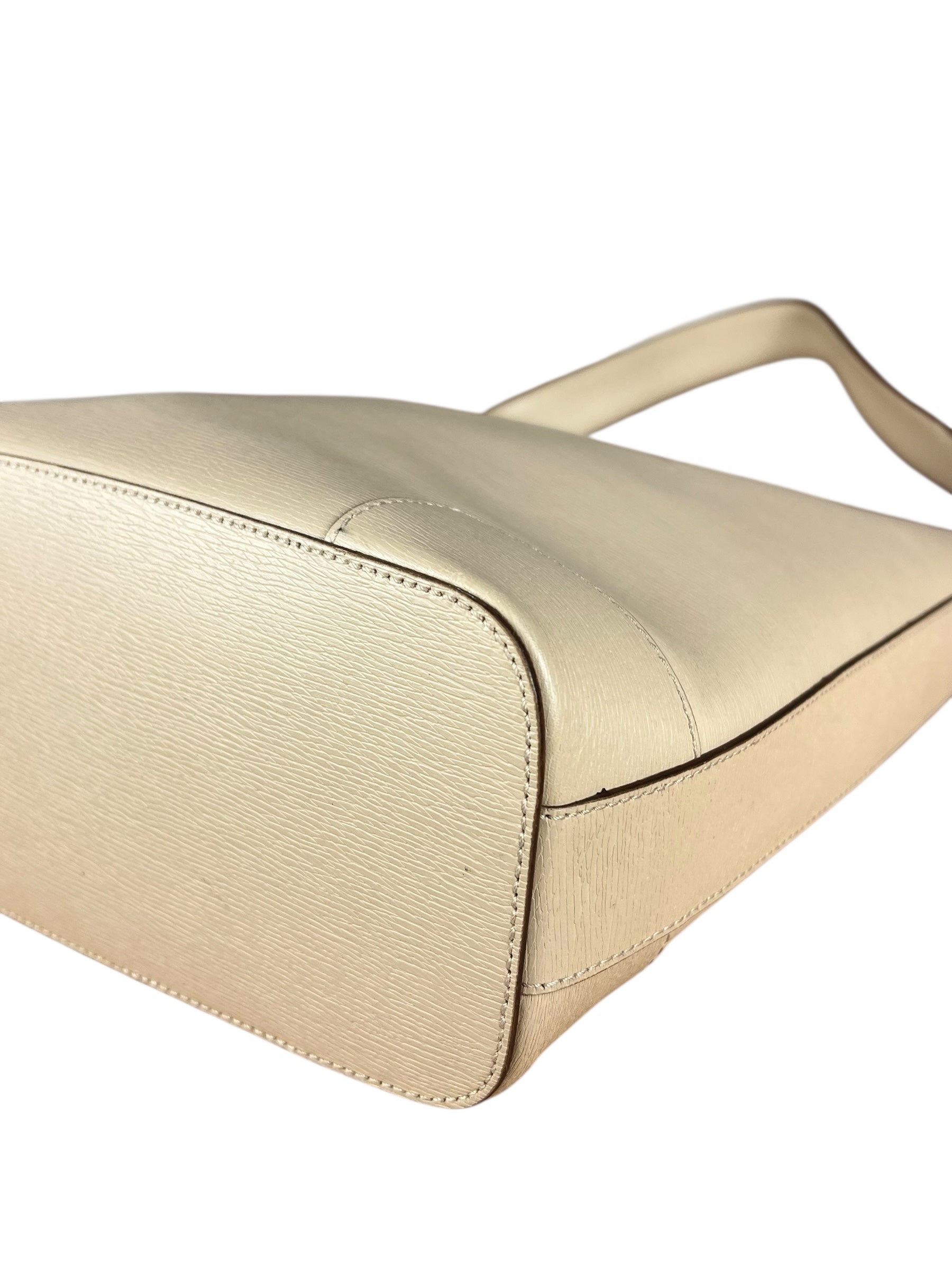 Gucci Sylvie Vintage Hobo Bag