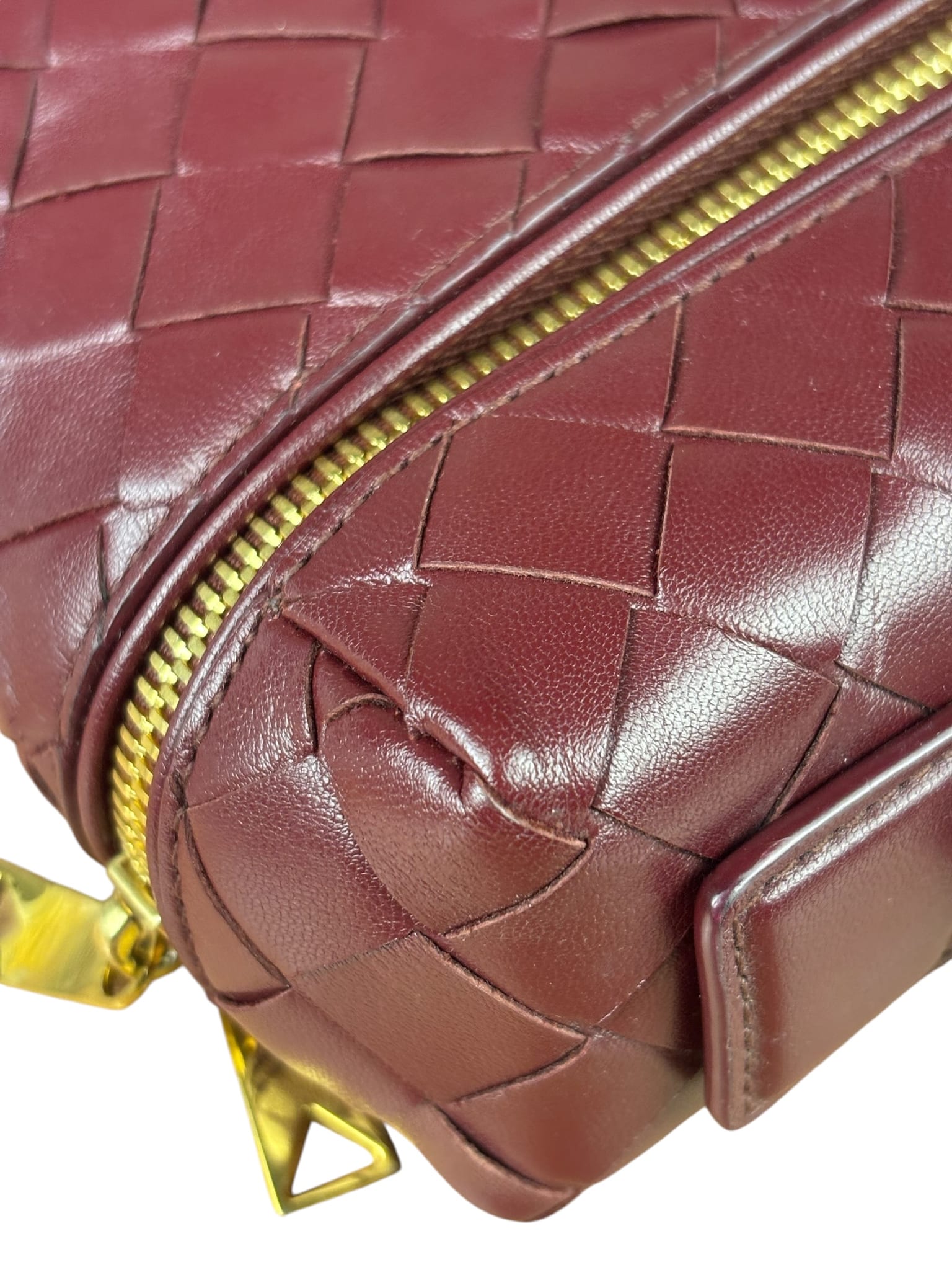 Bottega Veneta Burgundy Leather Intrecciato Bang Bang Vanity Two-Way Bag