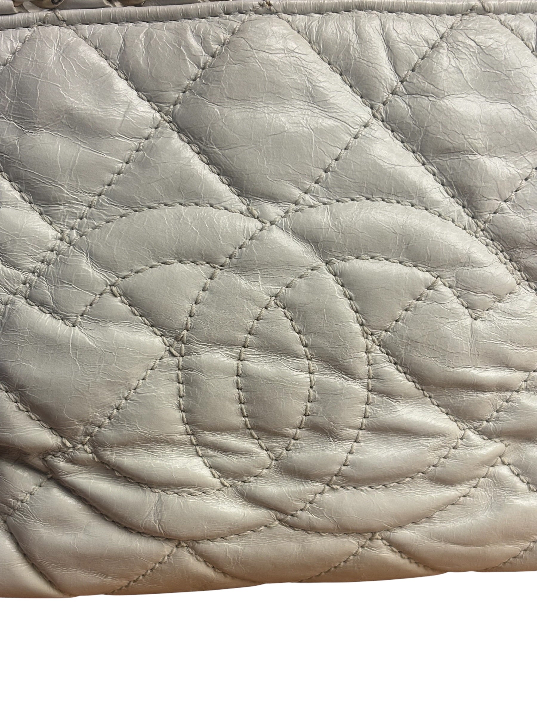 Chanel Vintage White Quilted Leather Chain Me Tote 2010