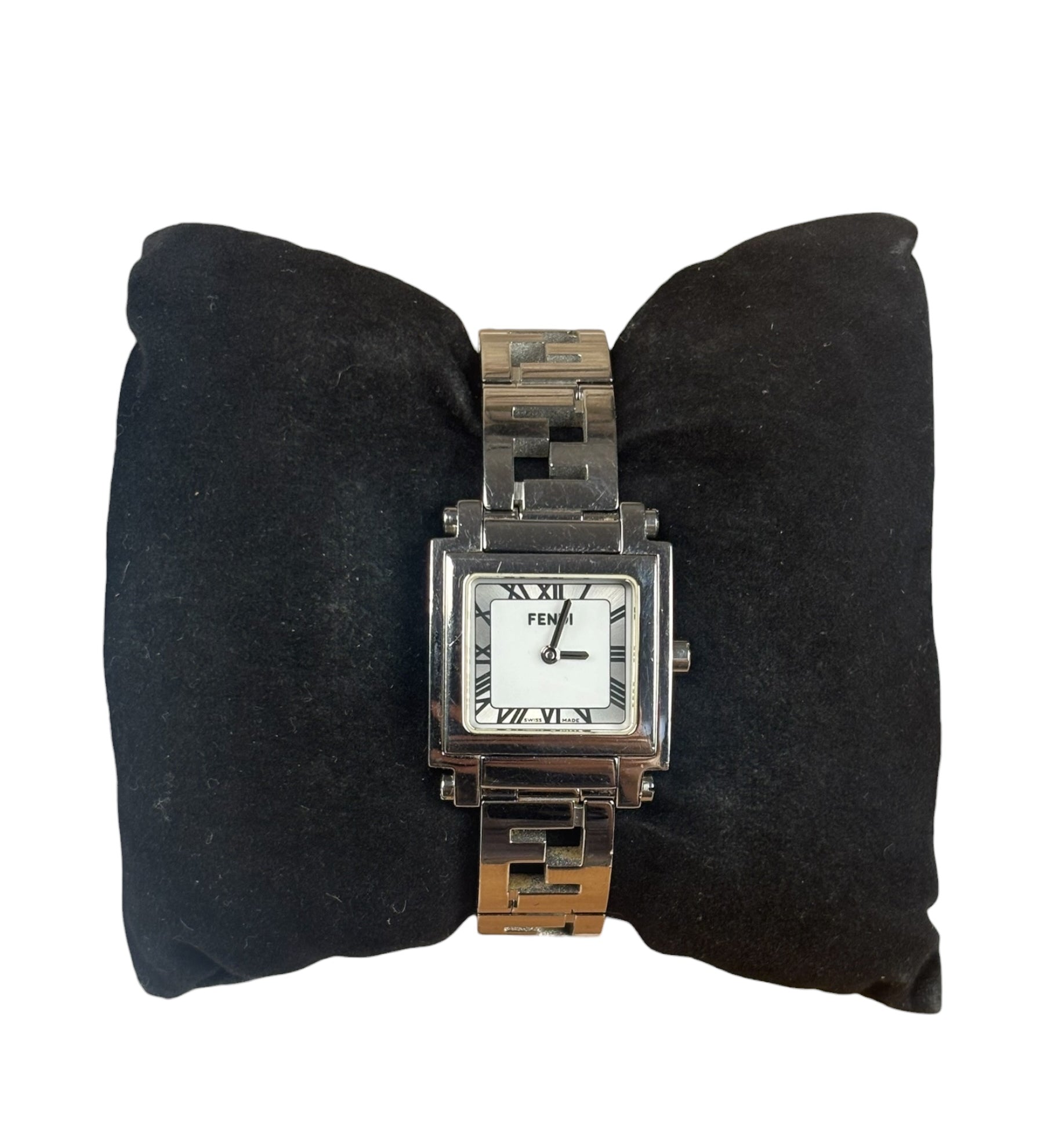 Fendi 6000L Mother Of Pearl Roman Numeral Dial