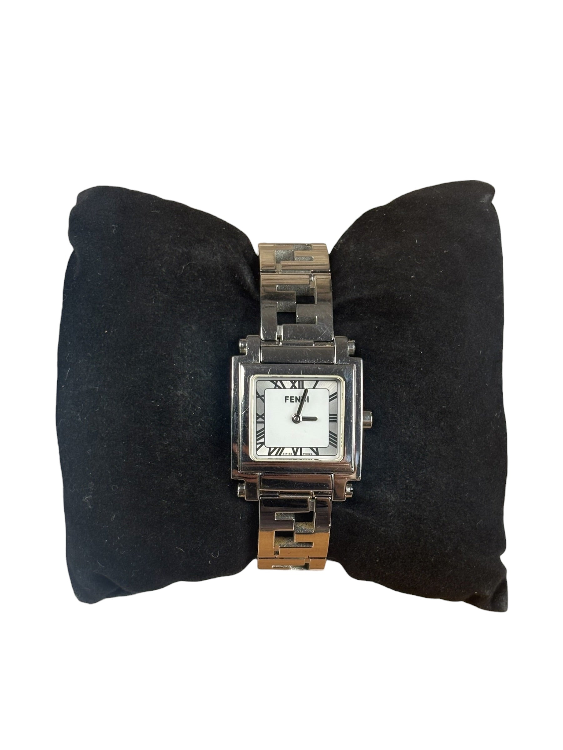 Fendi 6000L Mother Of Pearl Roman Numeral Dial
