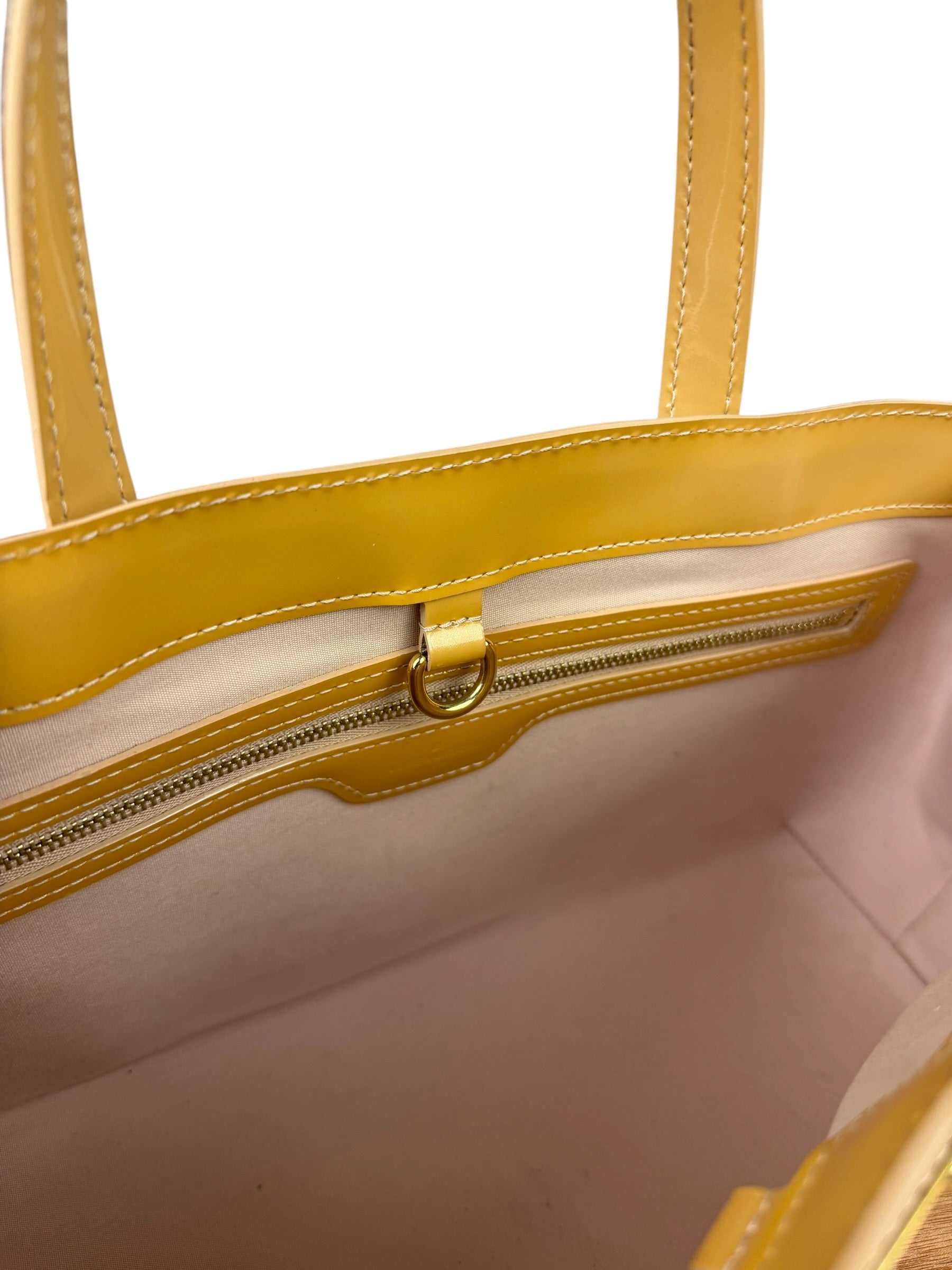 Louis Vuitton Monogram Vernis Wilshire PM