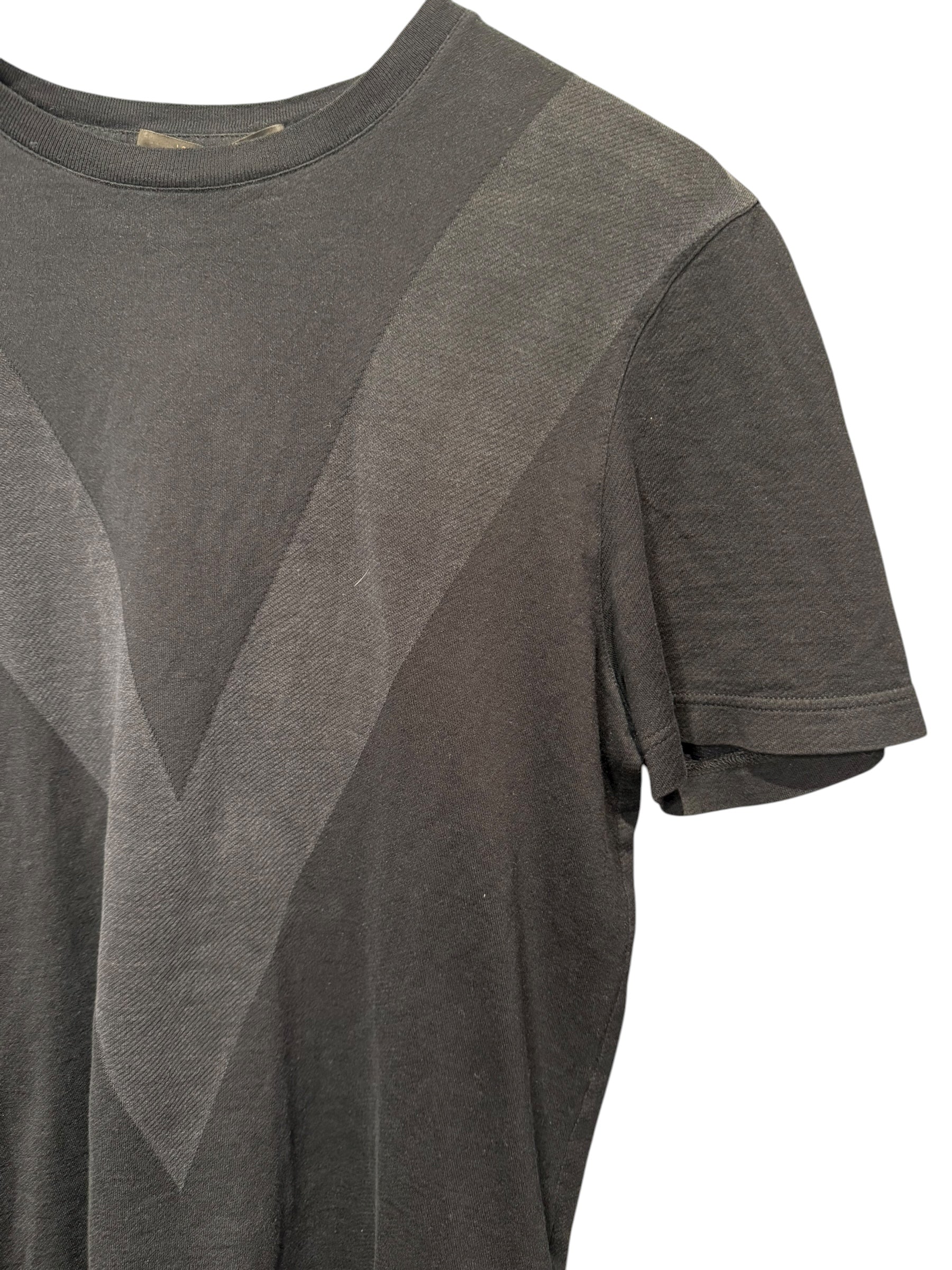Louis Vuitton V Short Sleeve Top