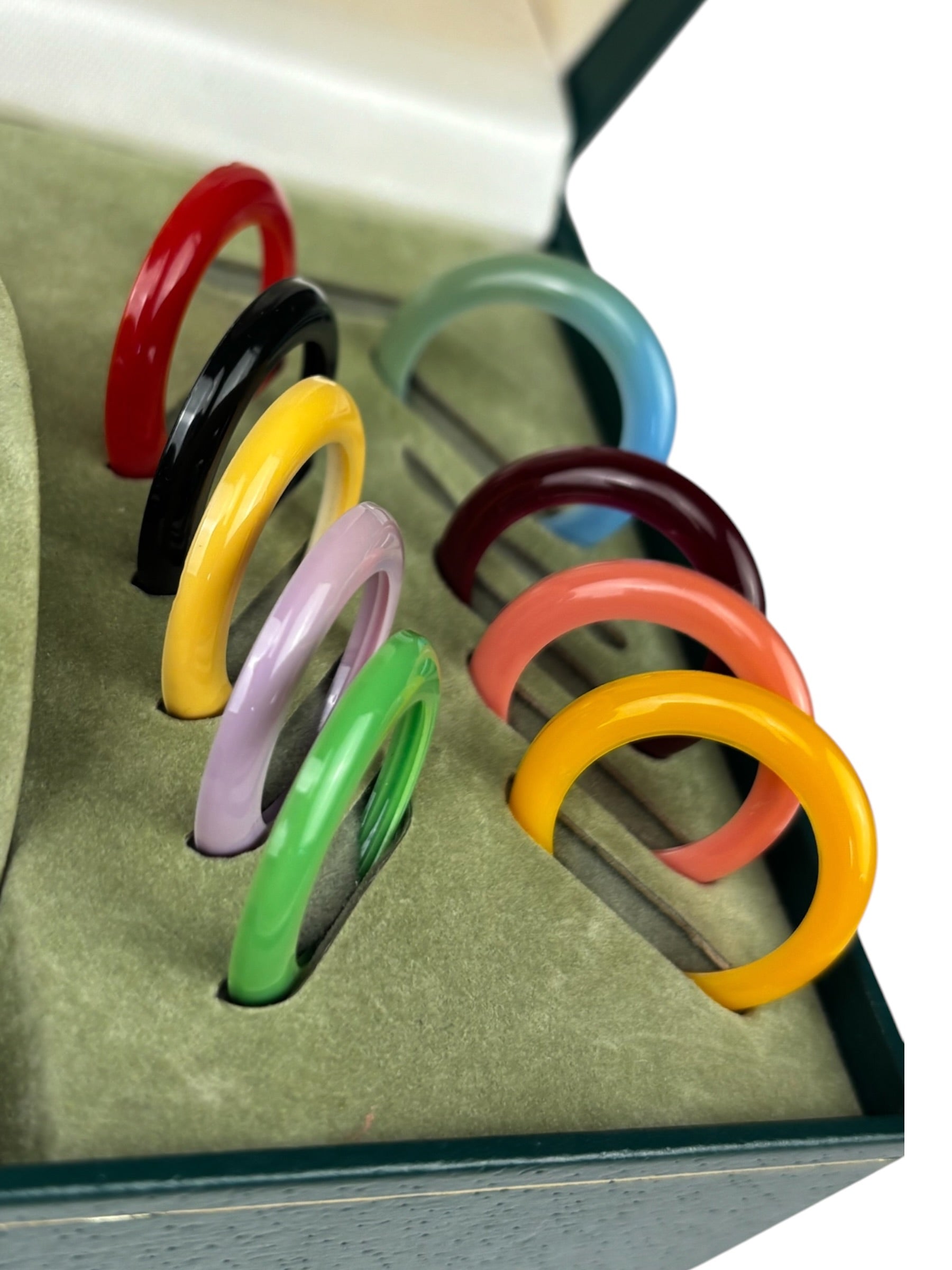 Gucci Interchangeable Stainless Steel Bezel Watch