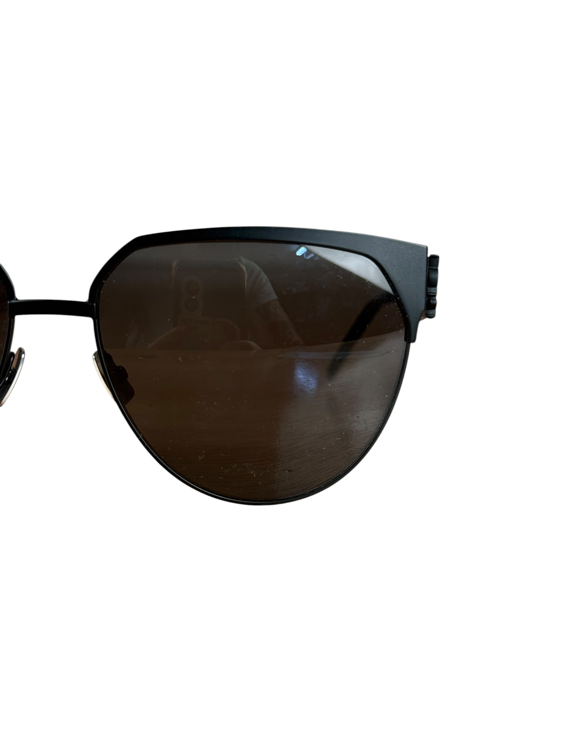 Saint Laurent Metal Frame M43 Black