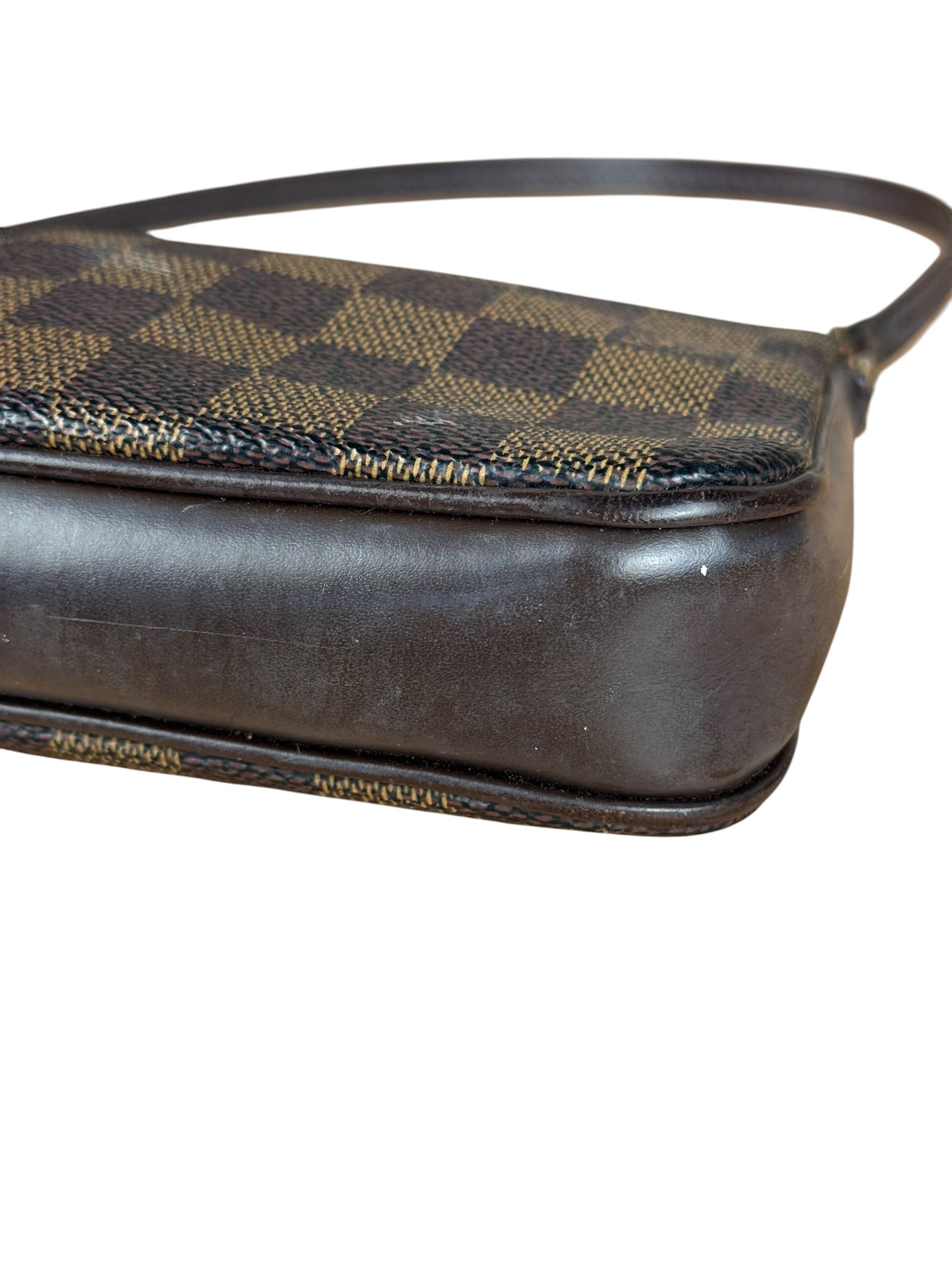 Louis Vuitton Damier Ebene Pochette