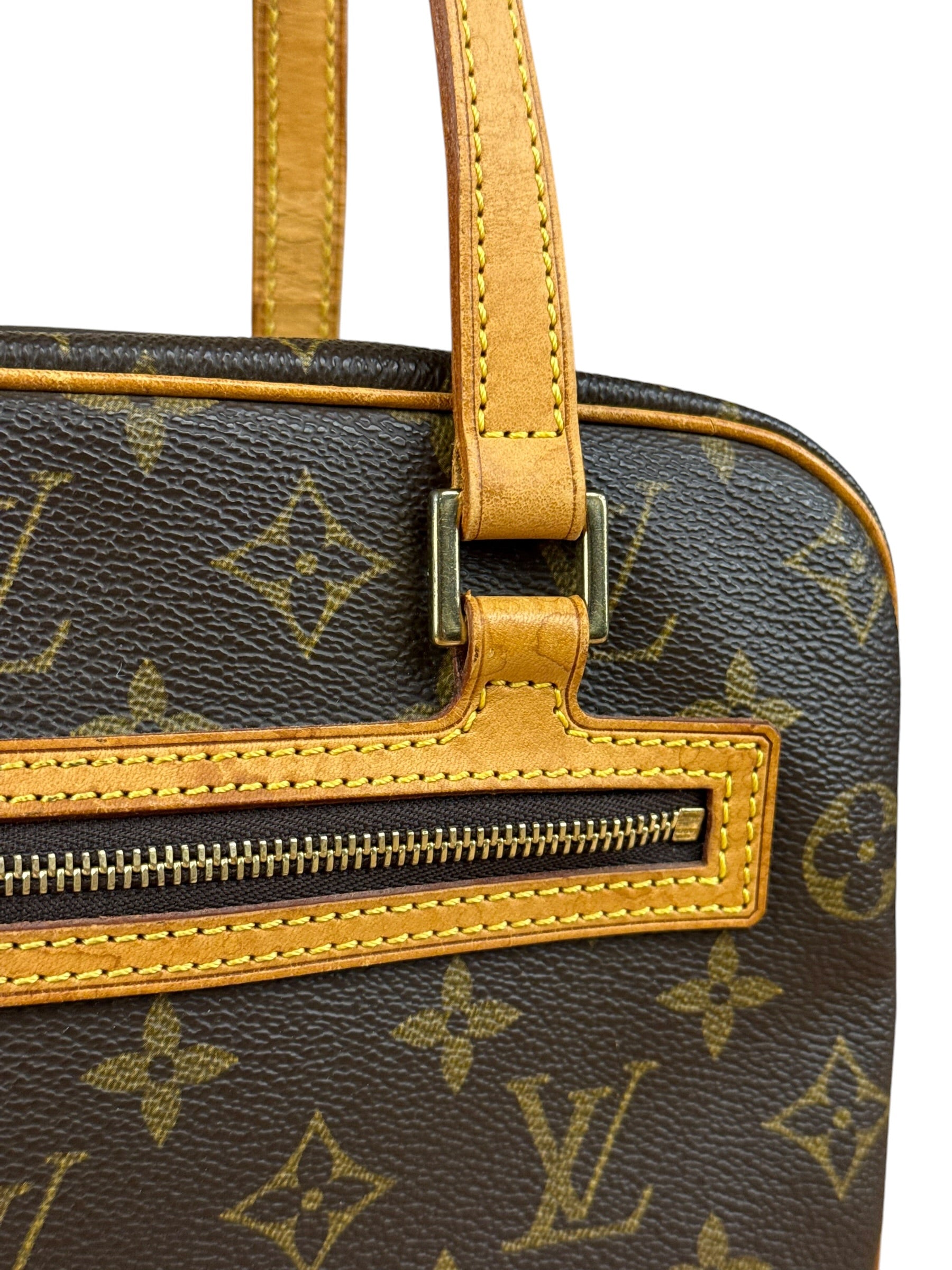 Louis Vuitton Vintage Monogram Cite Shoulder Bag MM