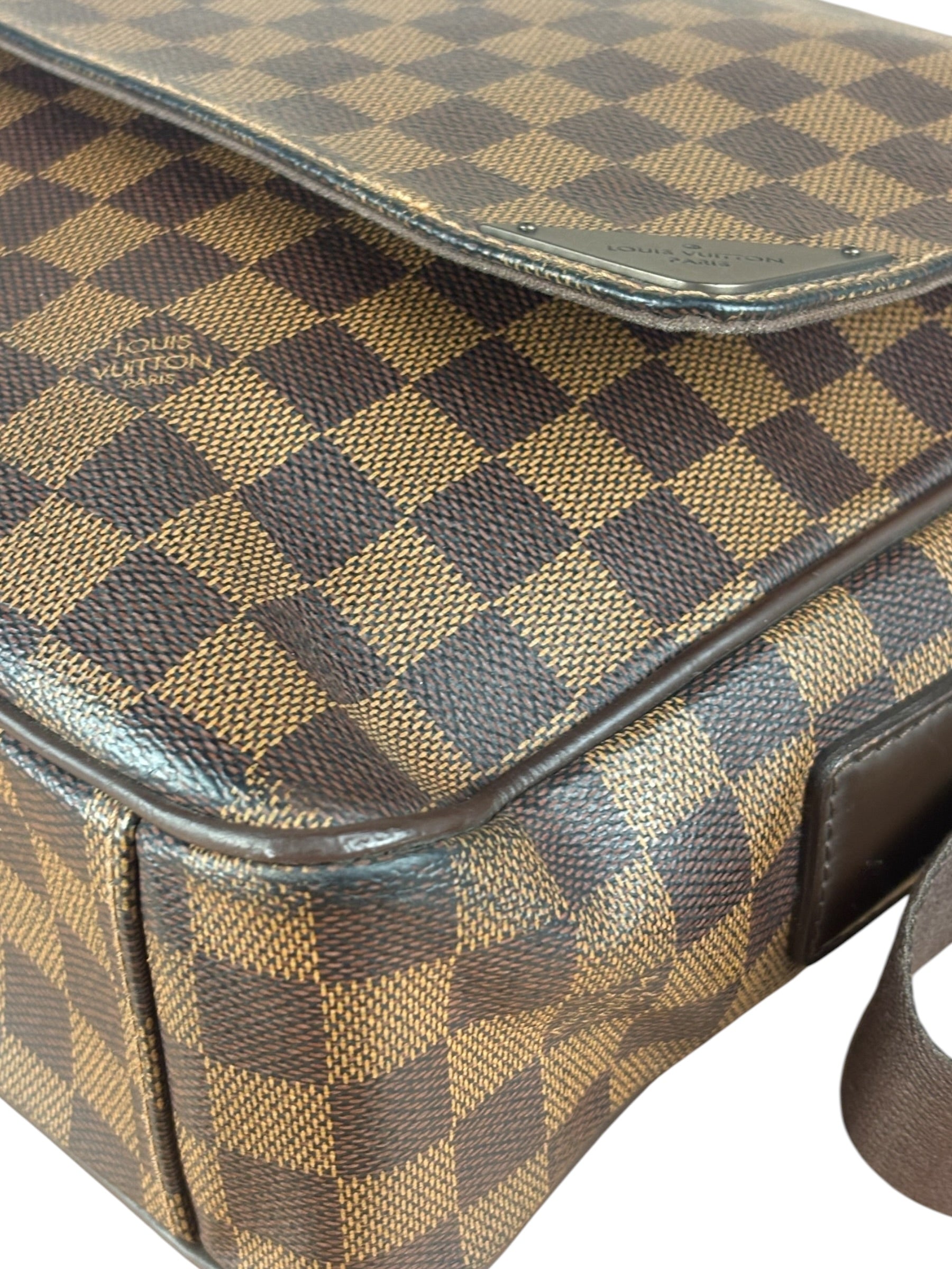 Louis Vuitton Damier Ebene Shelton Messenger Shoulder Bag MM