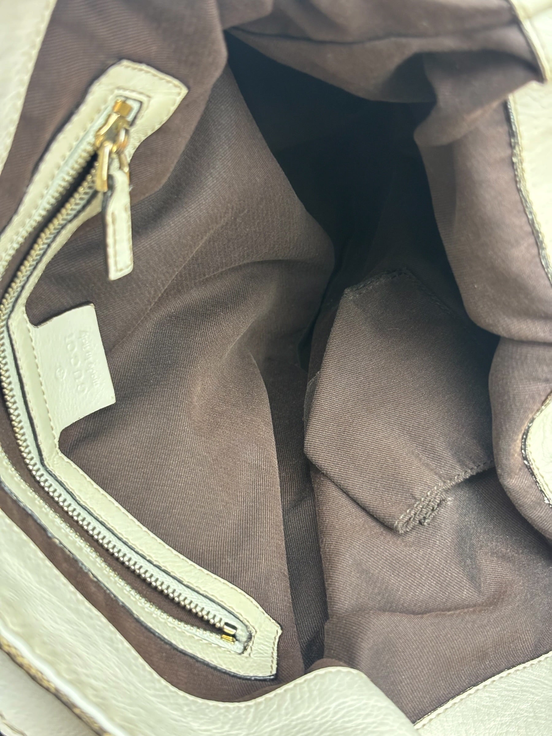 Gucci GG Canvas Medium Charlotte Hobo Bag