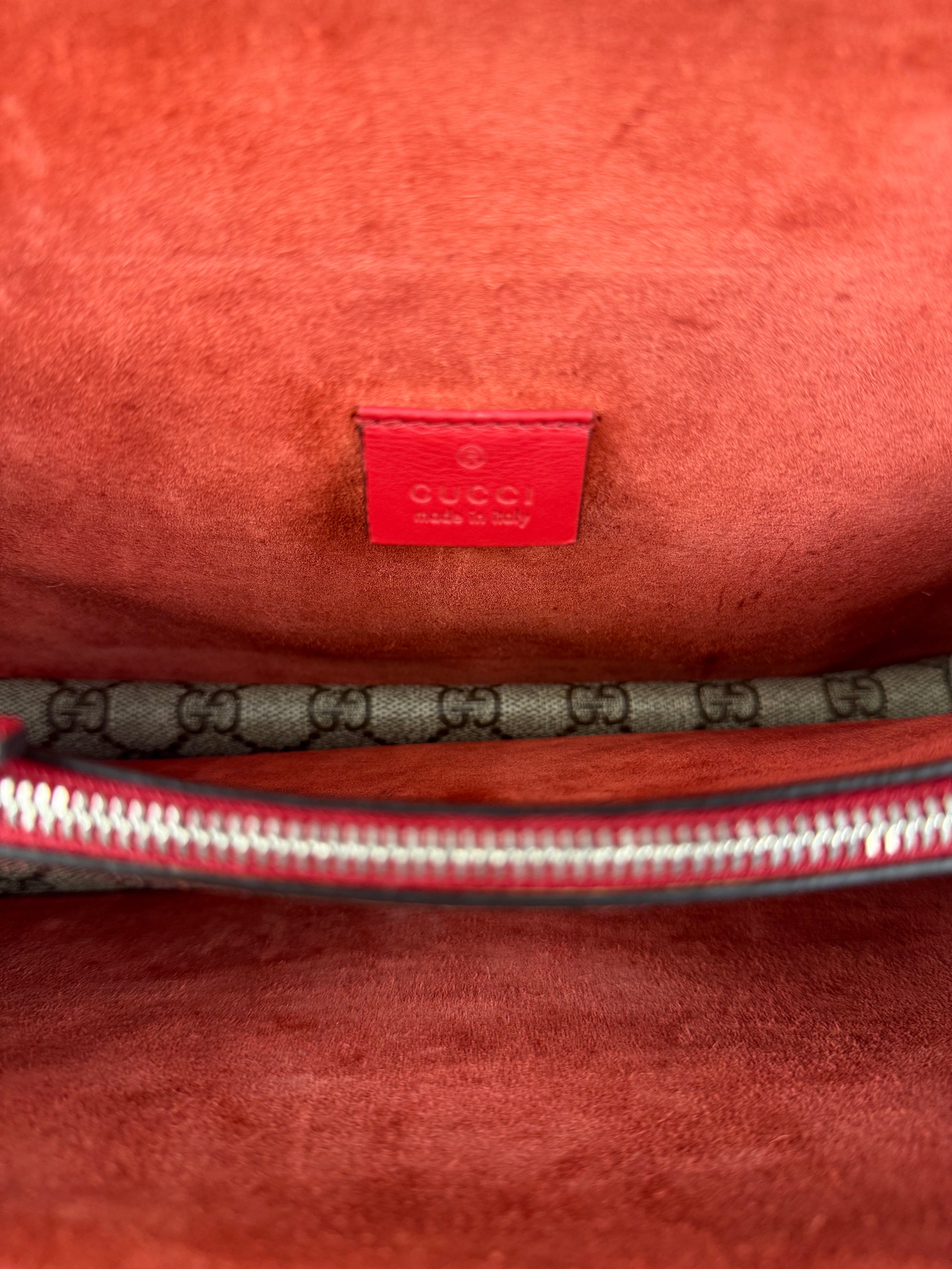 Gucci Red/Beige Dionysus GG Supreme Shoulder Bag